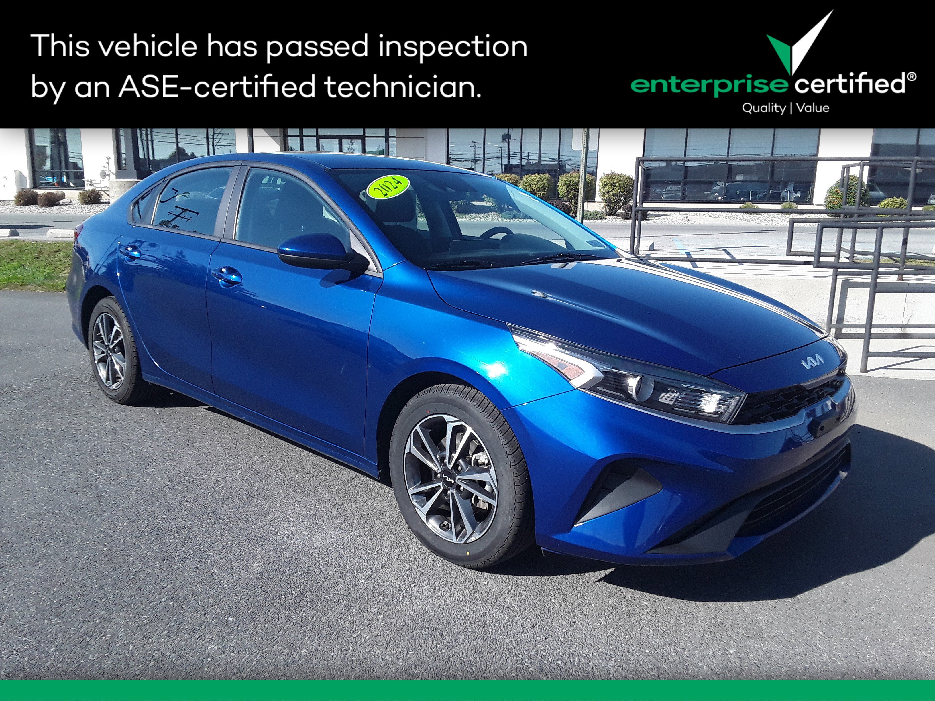 Used 2024 Kia Forte LXS IVT