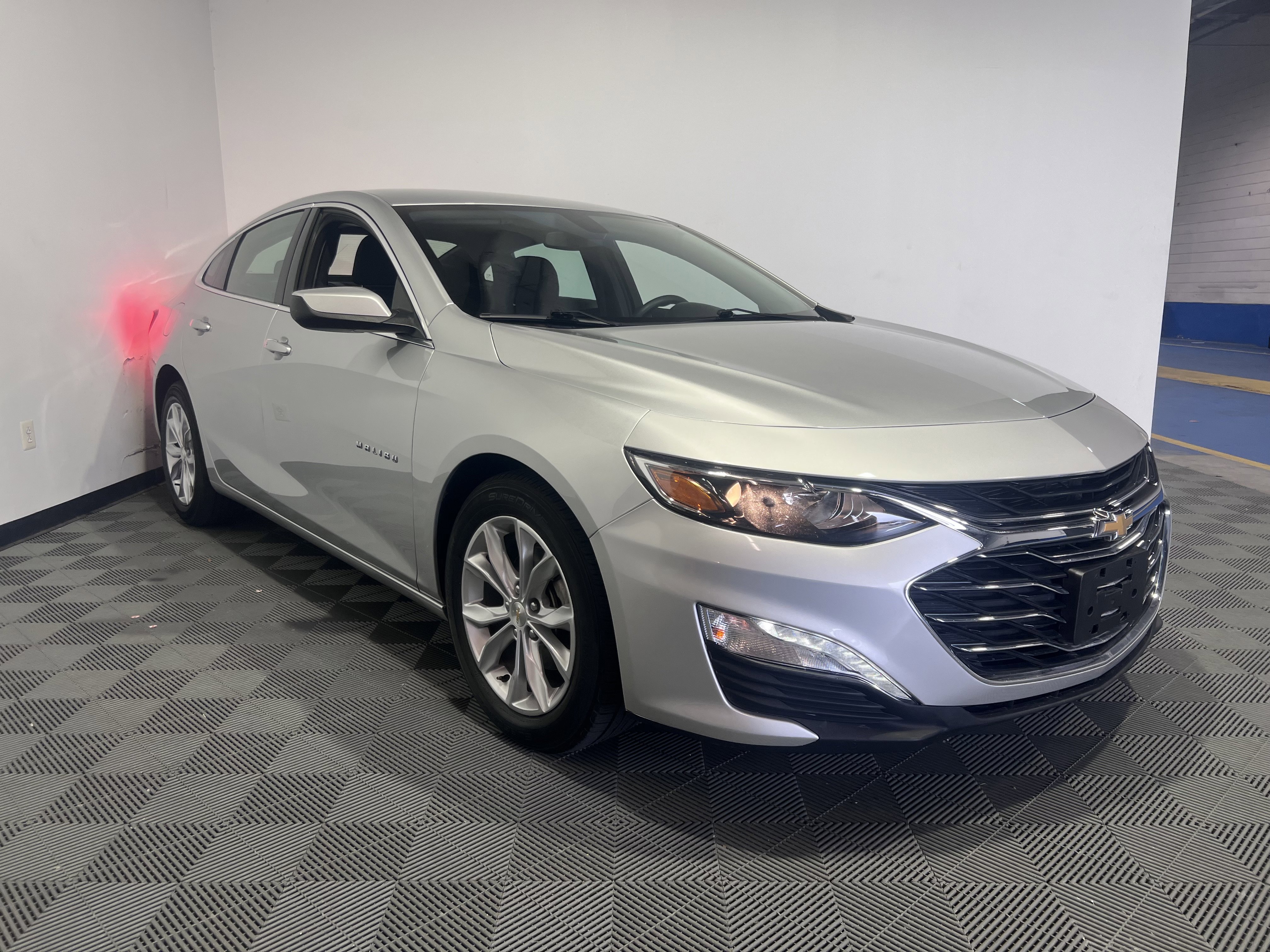 2022 Chevrolet Malibu 4dr Sdn LT