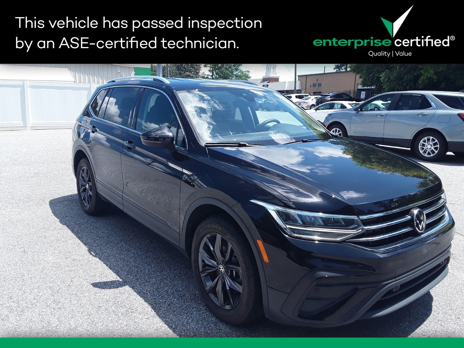 Used 2024 Volkswagen Tiguan SE 2.0T FWD