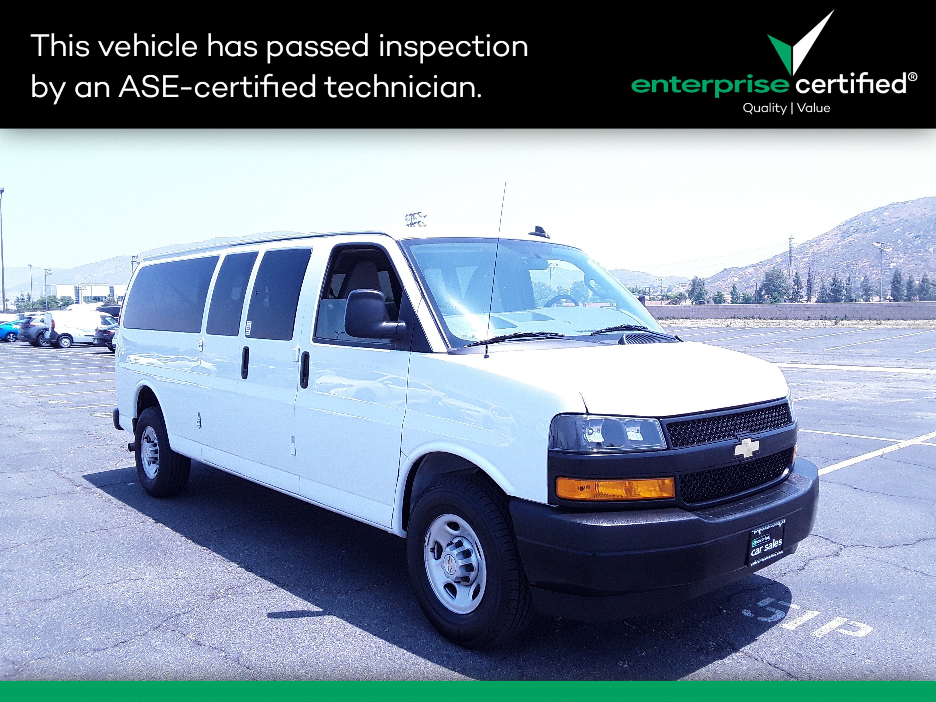 2023 Chevrolet Express Passenger RWD 3500 155