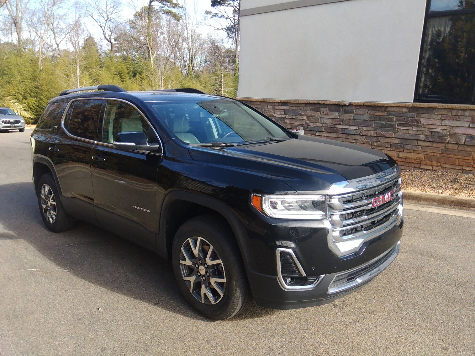 2023 GMC Acadia FWD 4dr SLT