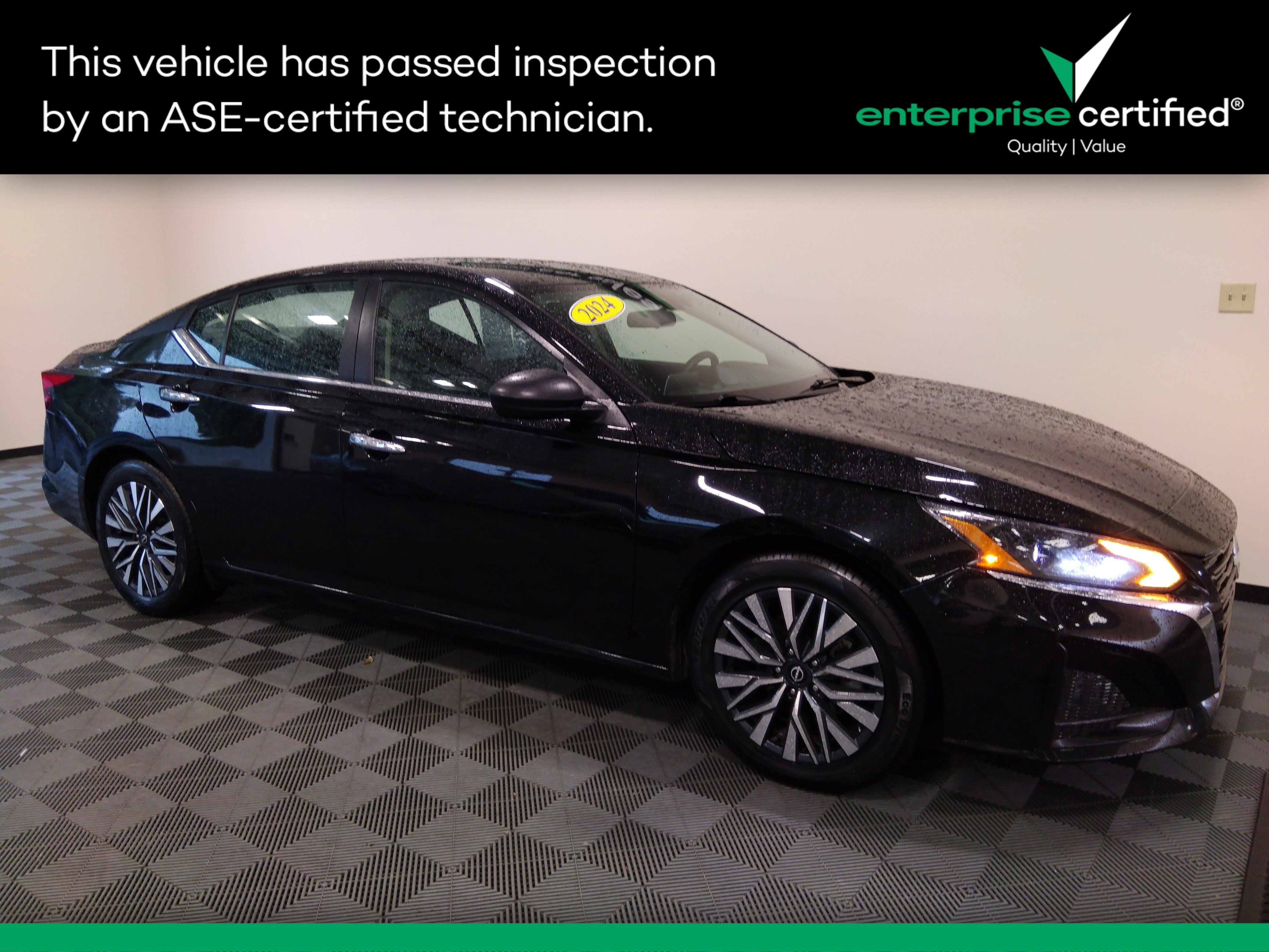 2024 Nissan Altima SV