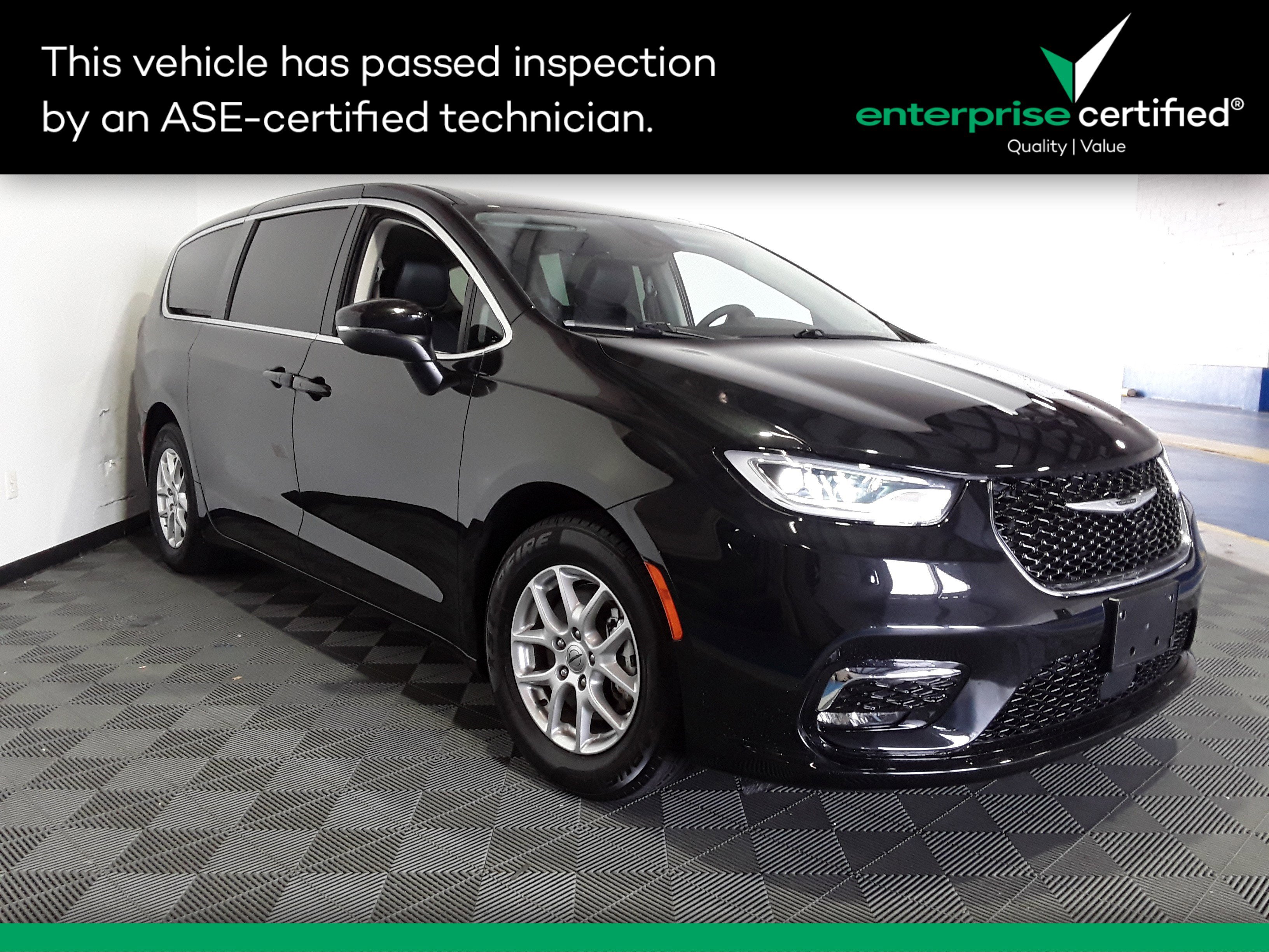 2023 Chrysler Pacifica Touring L FWD