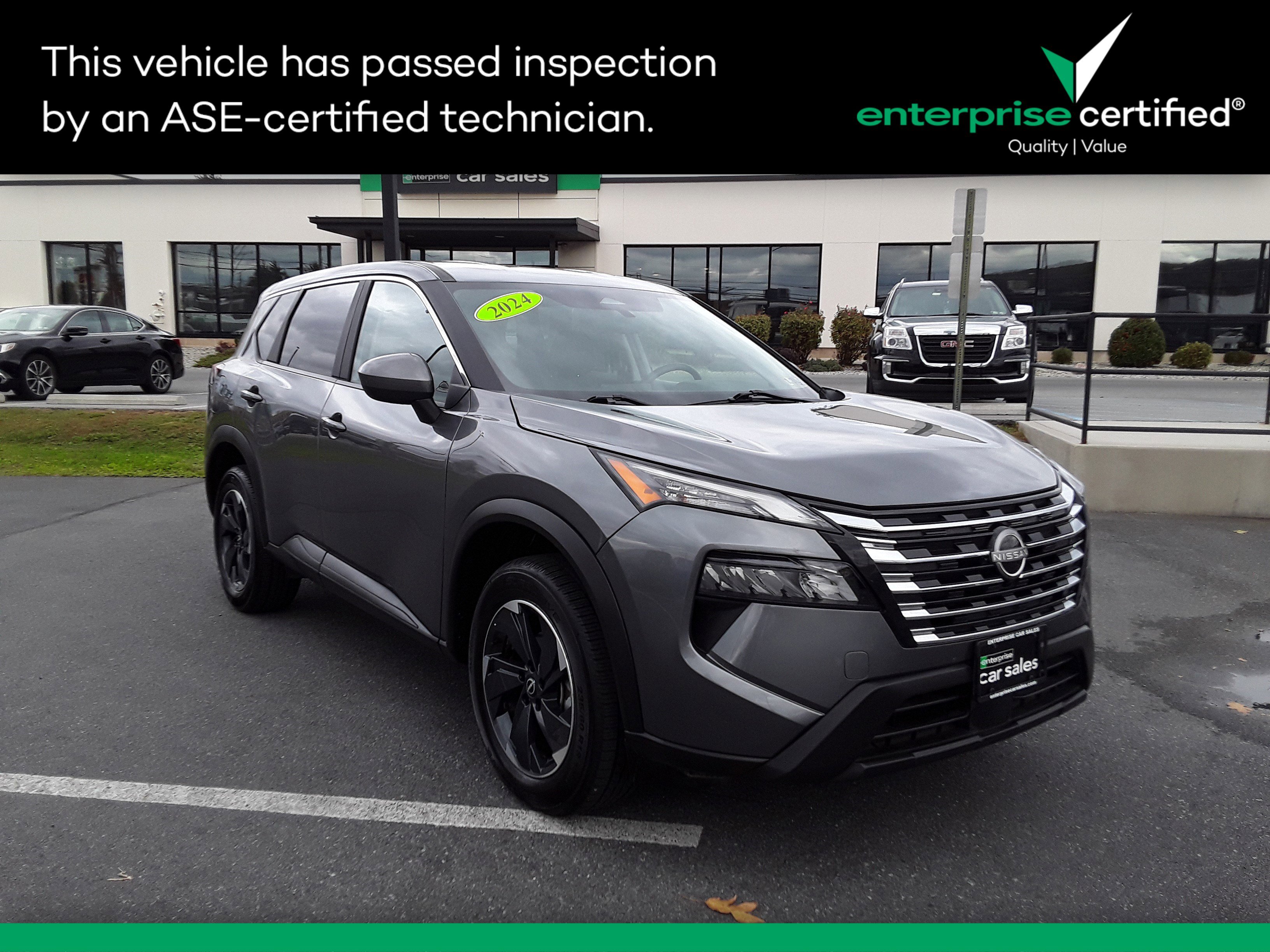 Used 2024 Nissan Rogue AWD SV