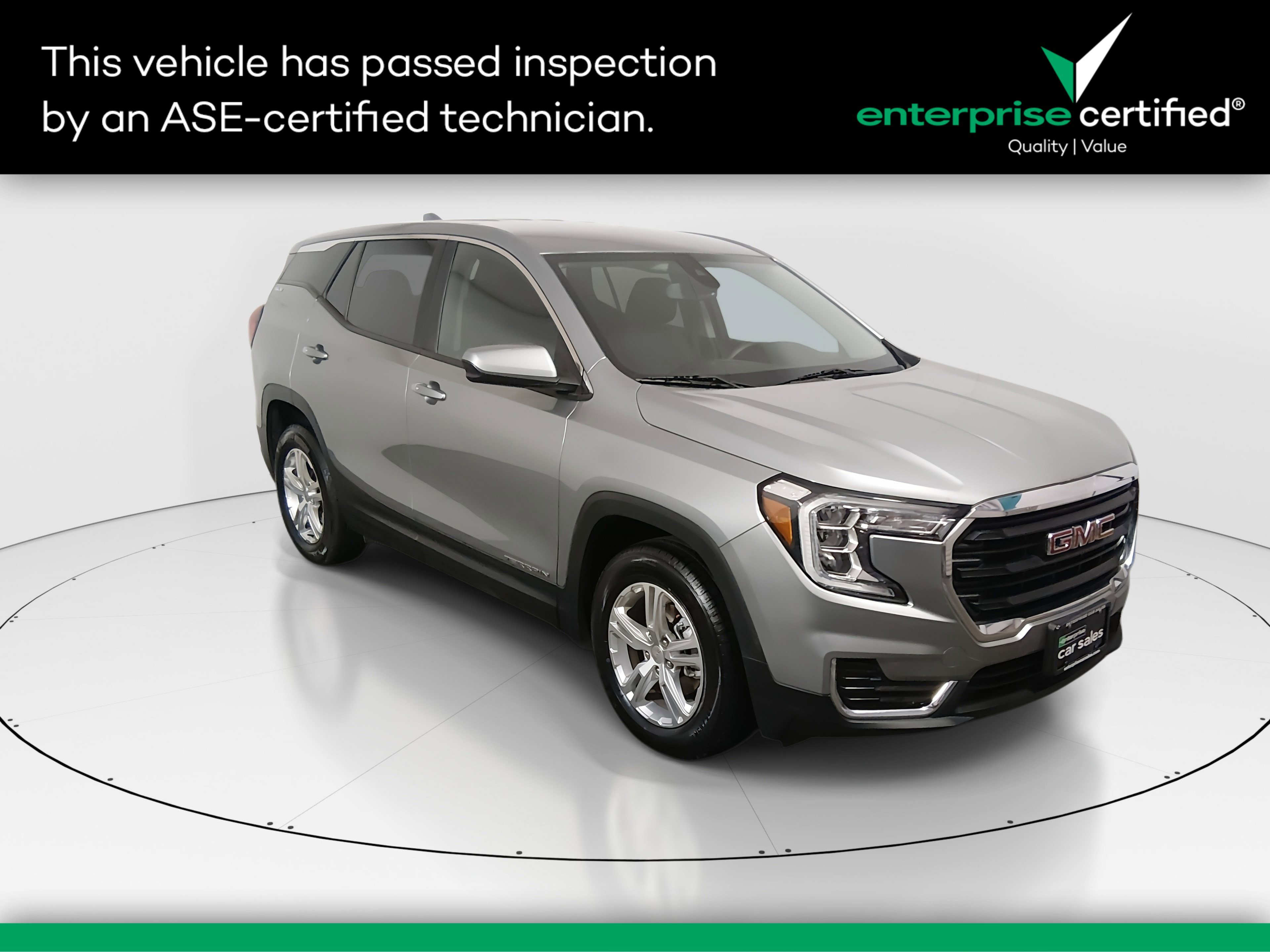 2024 GMC Terrain SLE's photo