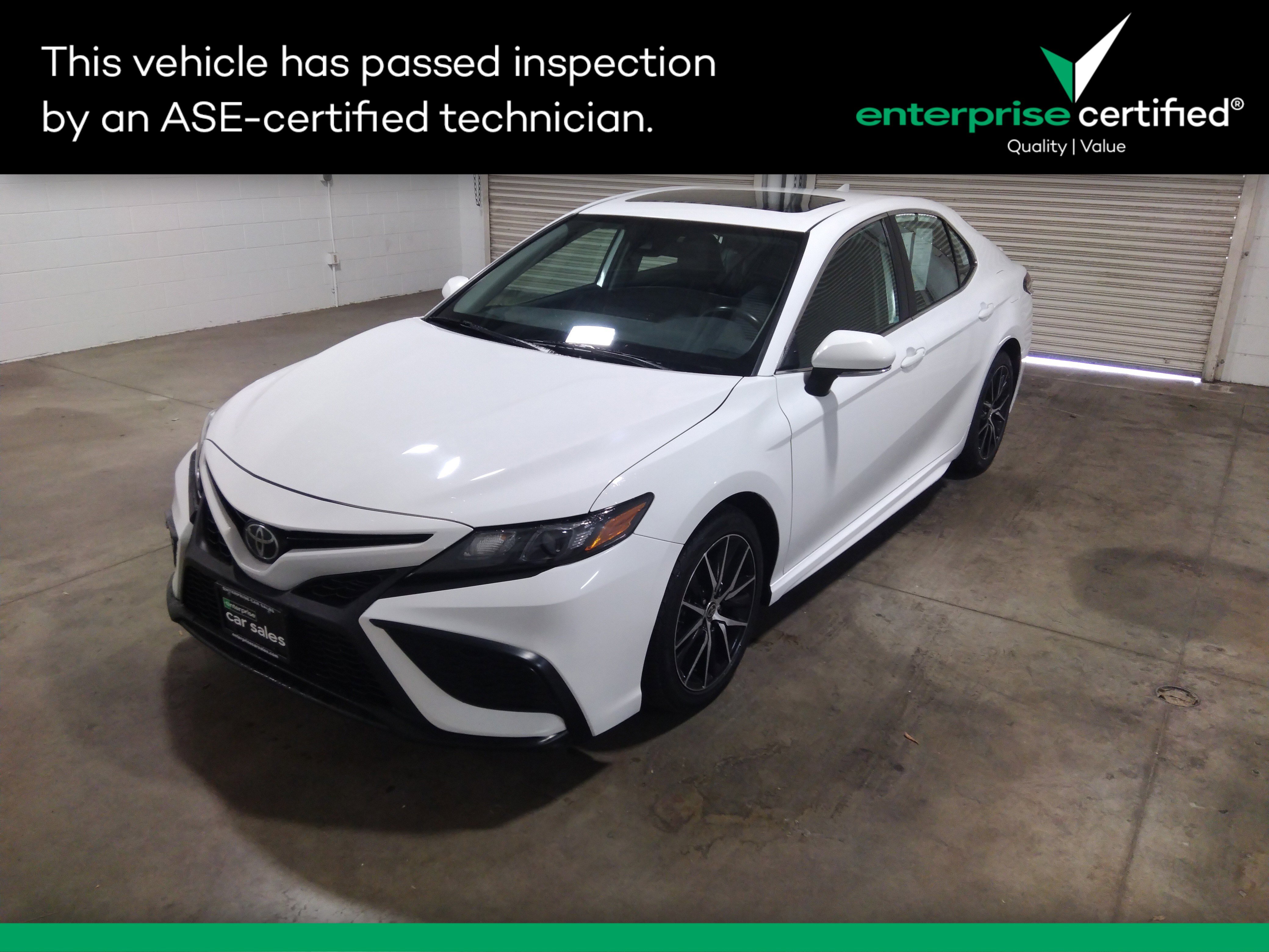 Used 2024 Toyota Camry SE Auto