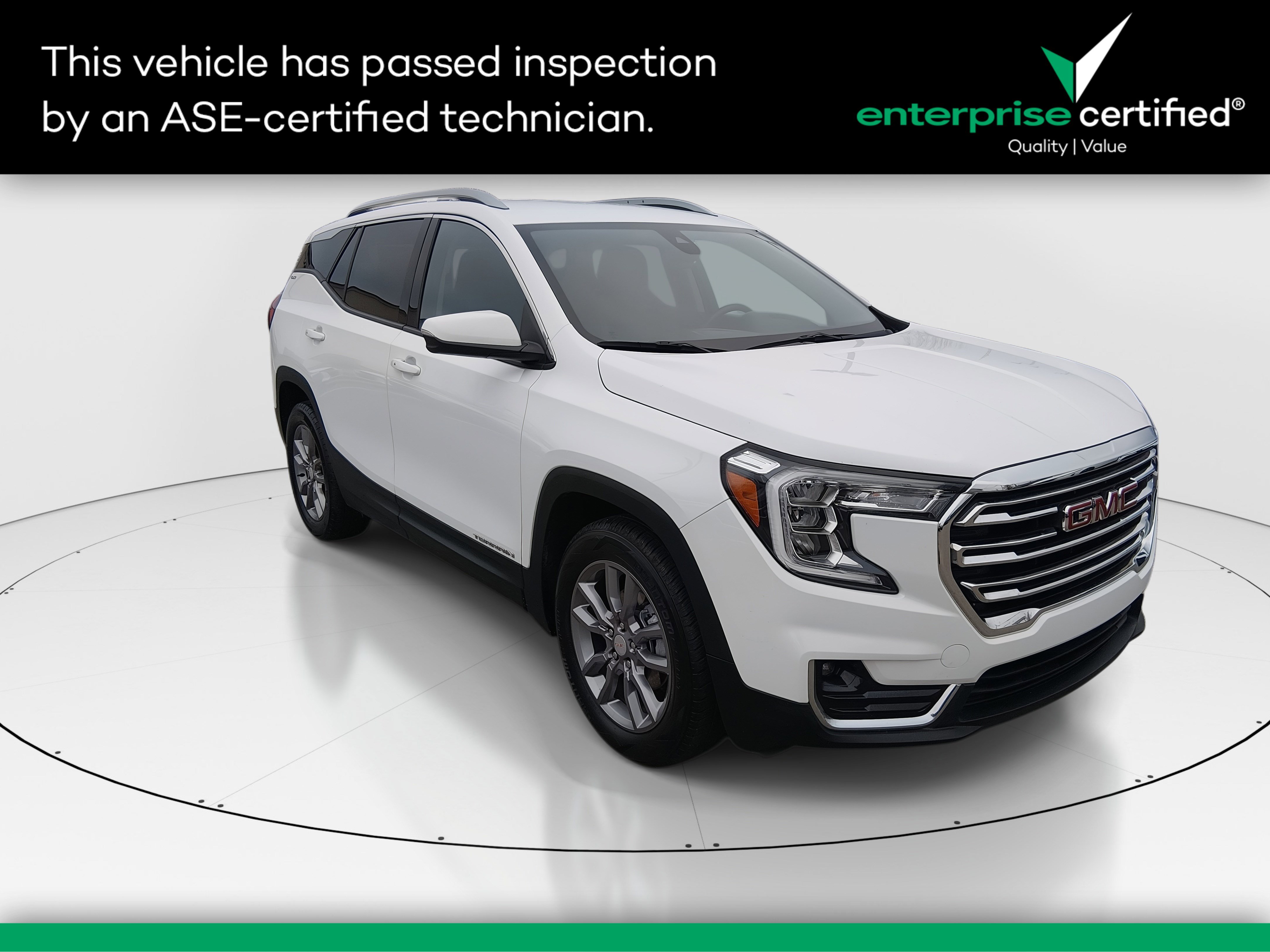 2024 GMC Terrain SLT's photo
