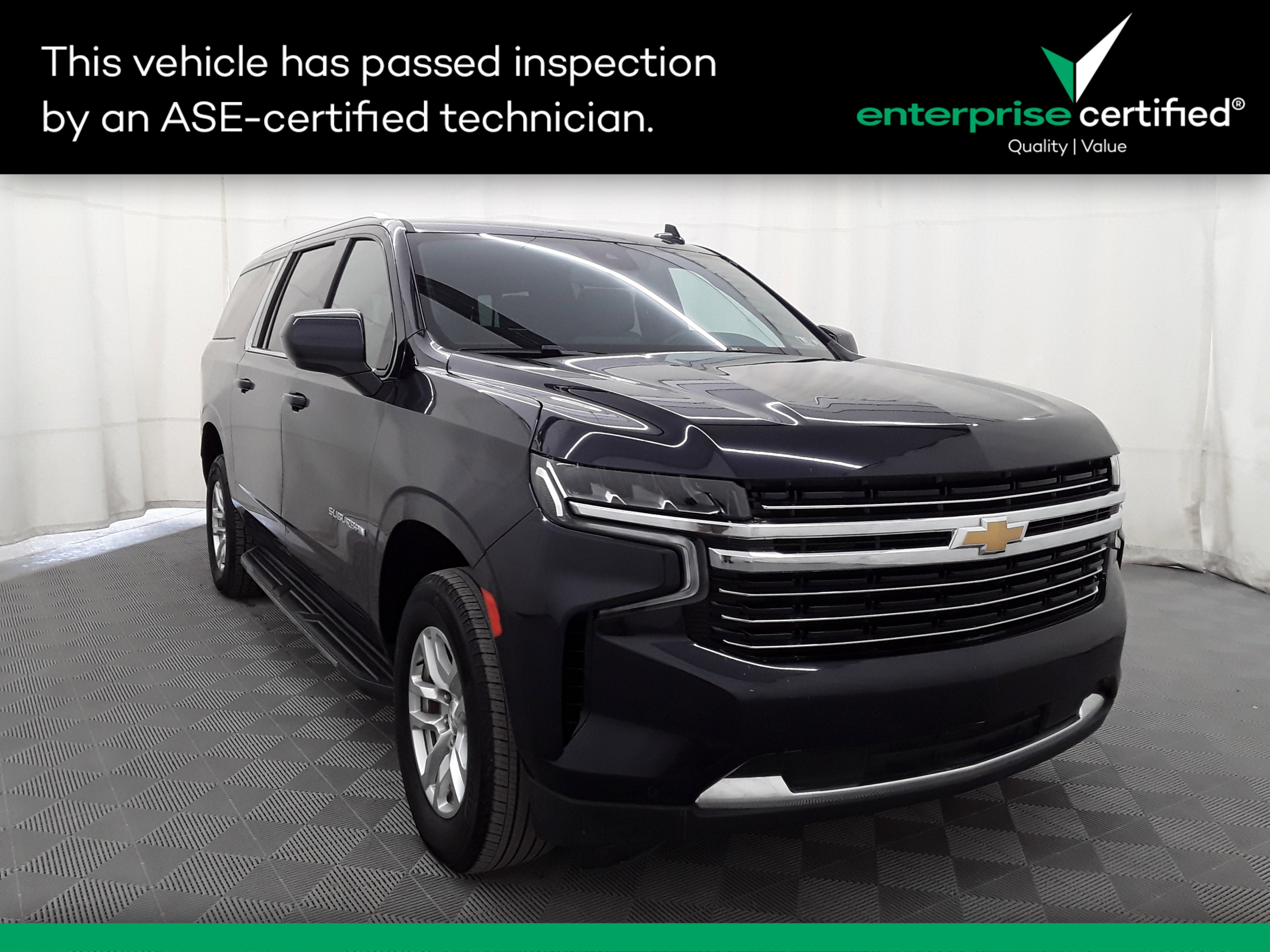 2023 Chevrolet Suburban 4WD 4dr LT