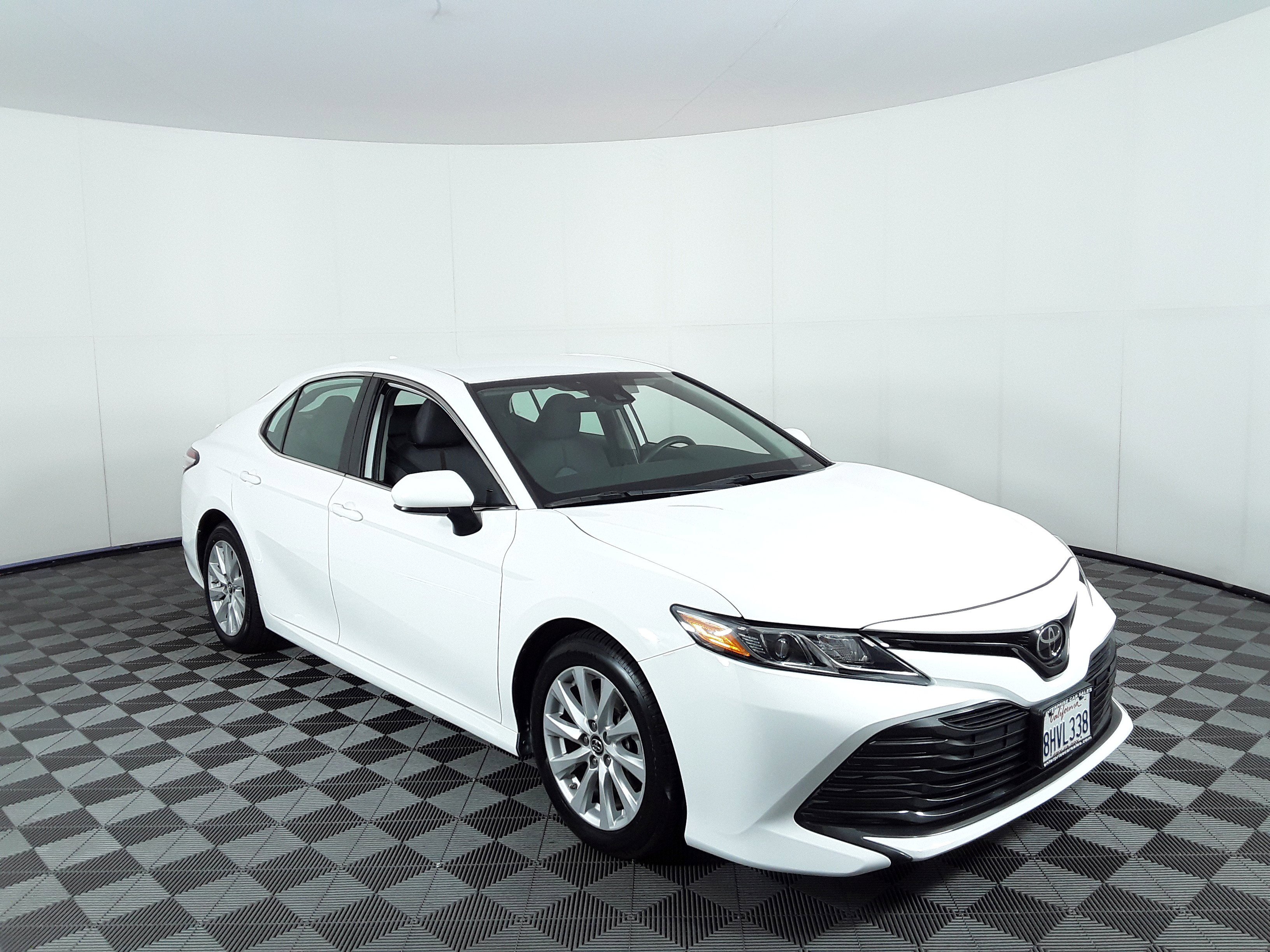 2019 Toyota Camry LE Auto