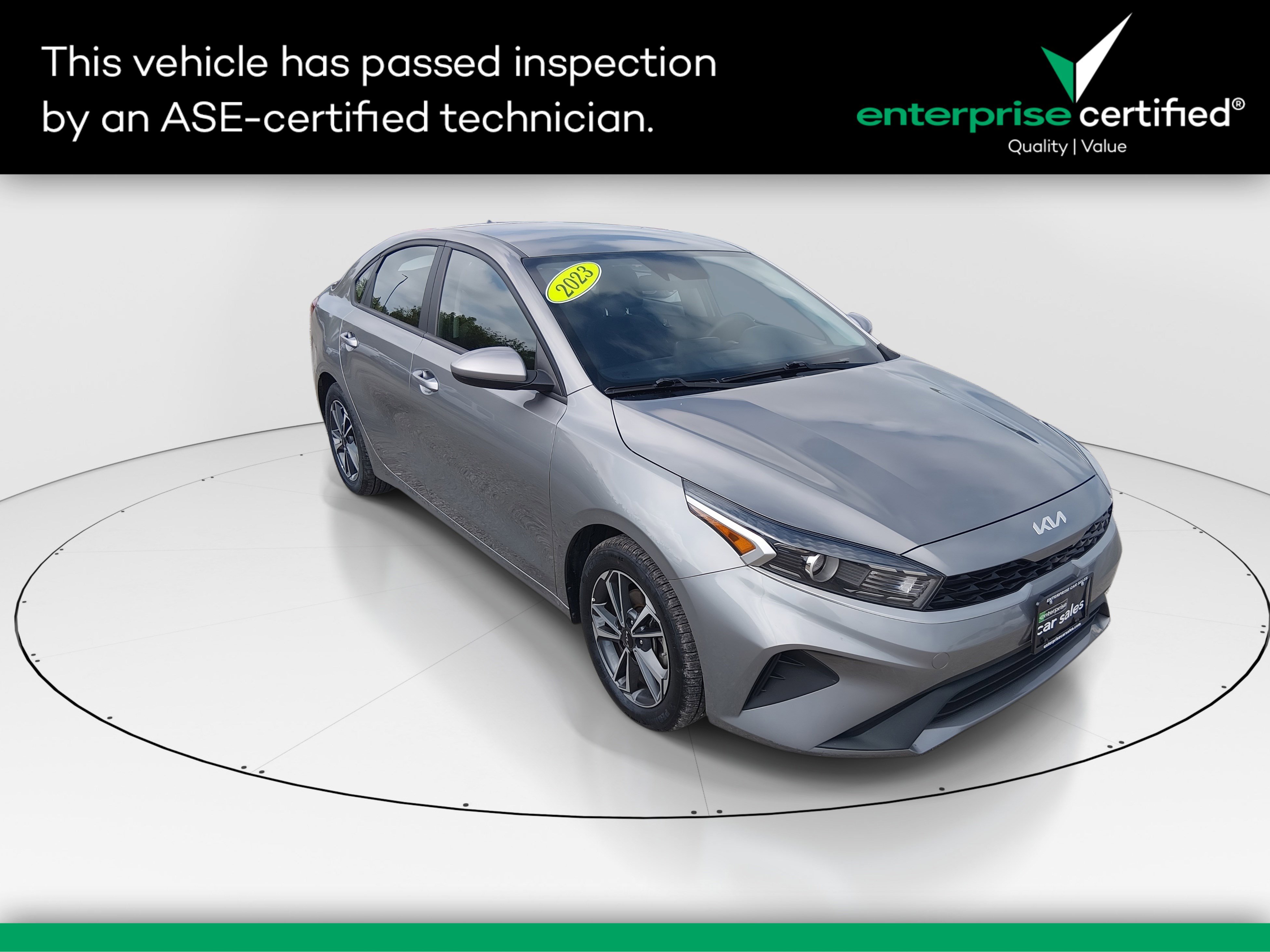 Used 2023 Kia Forte LXS IVT