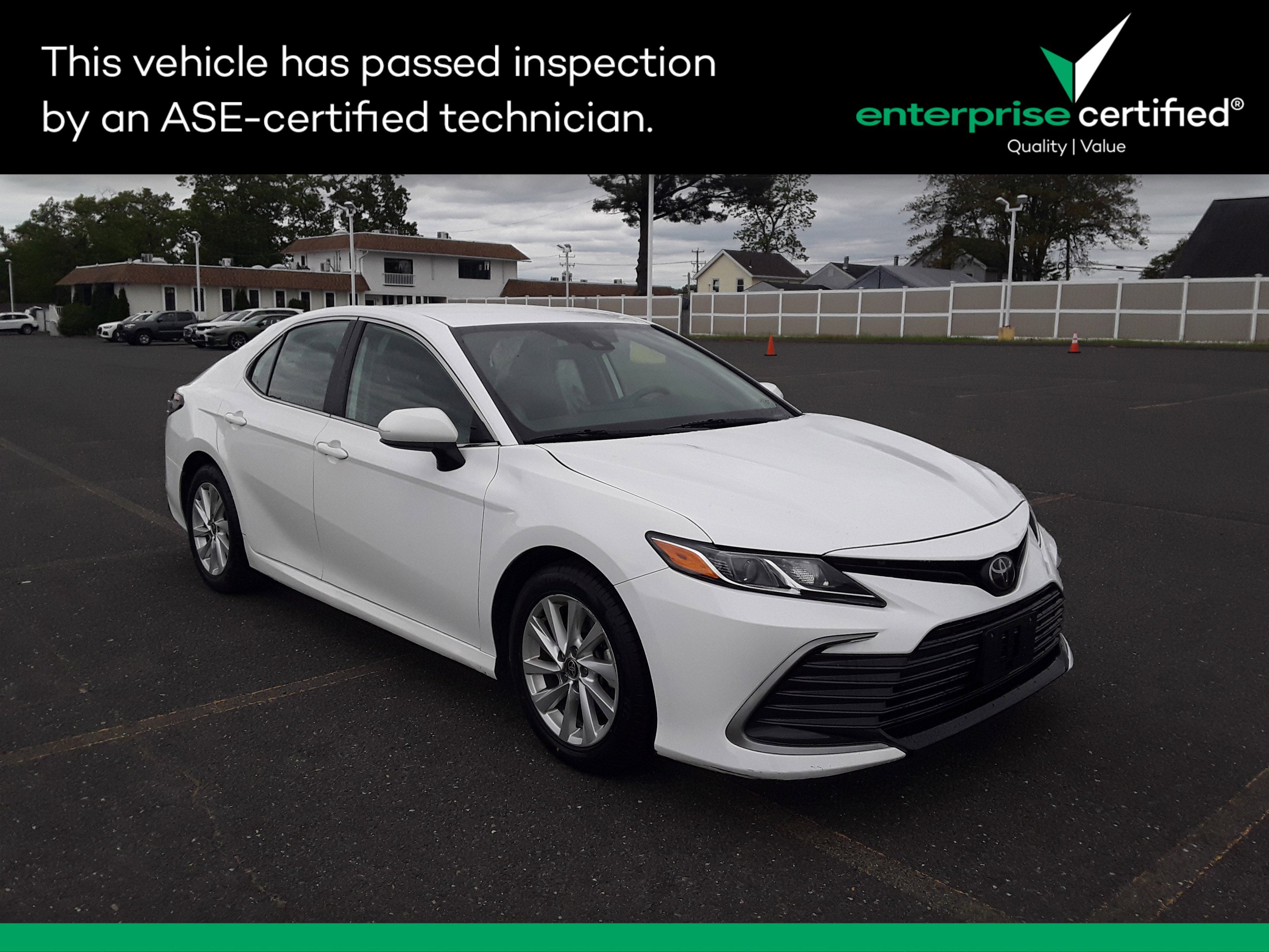 2024 Toyota Camry LE Auto