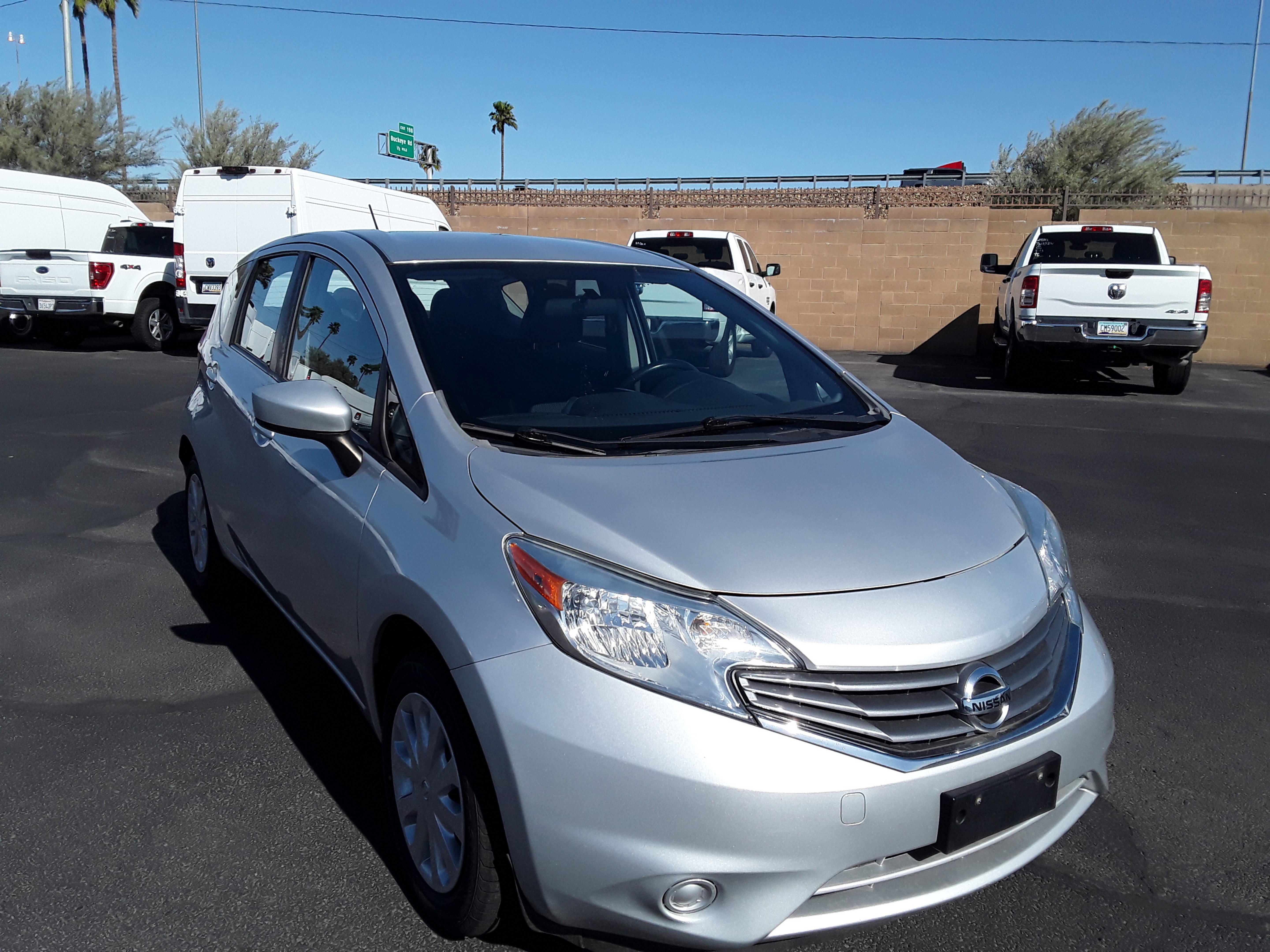 2016 Nissan Versa Note SV 5dr HB CVT 1.6