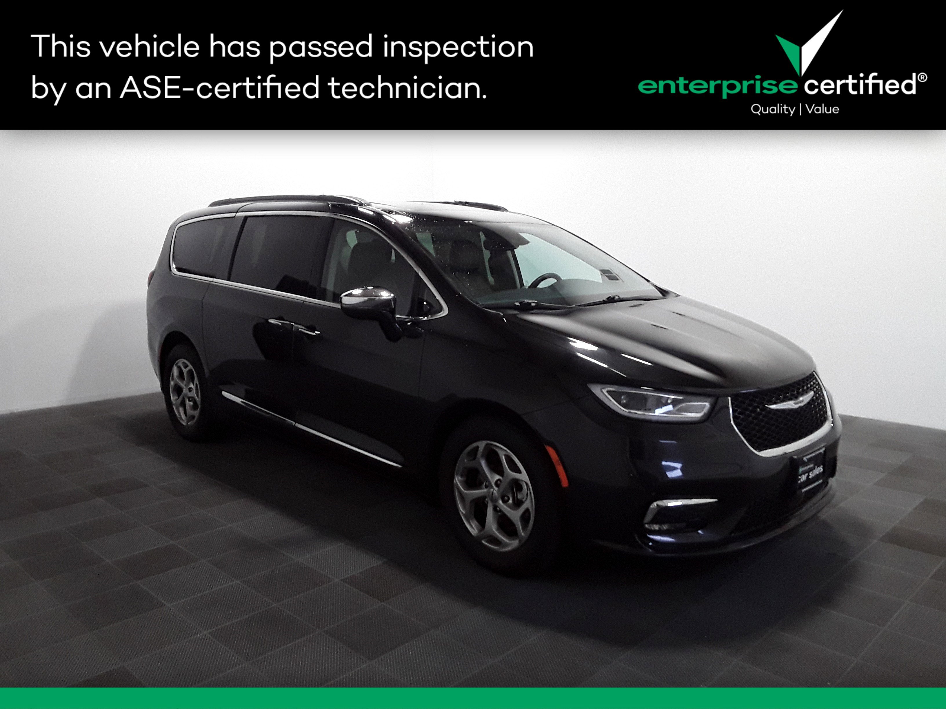 2023 Chrysler Pacifica Limited FWD