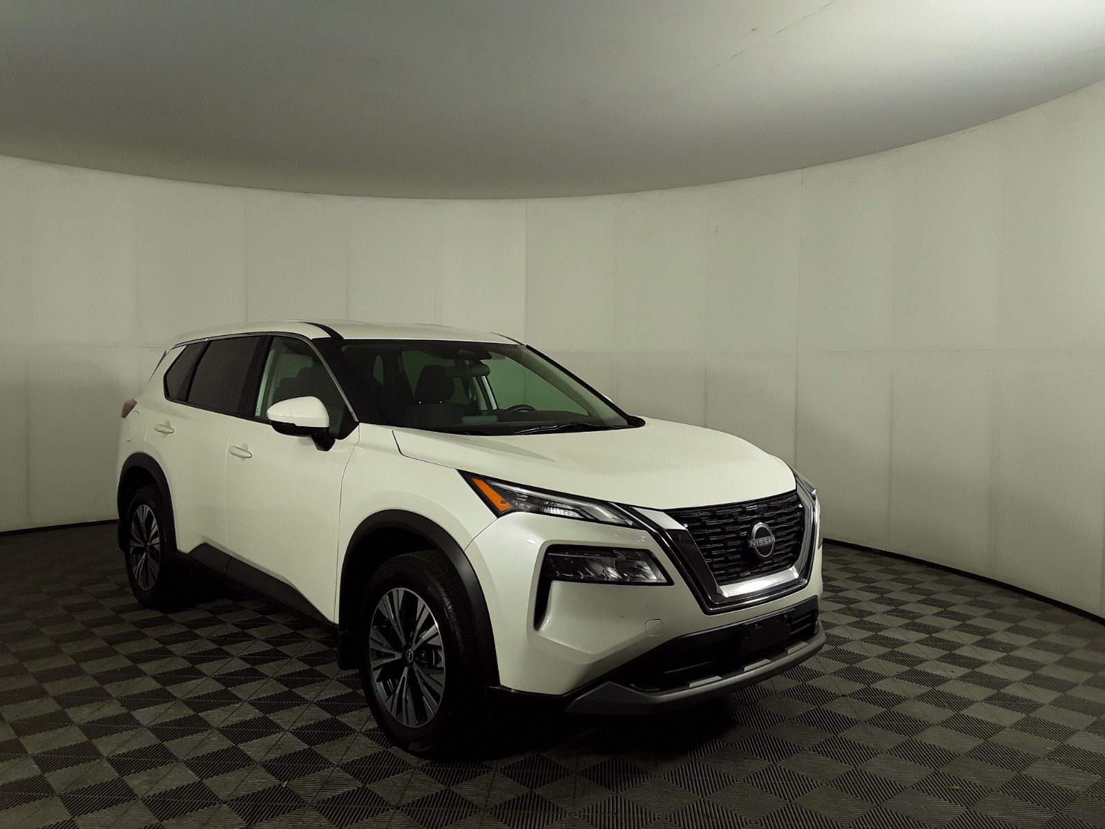 2023 Nissan Rogue FWD SV