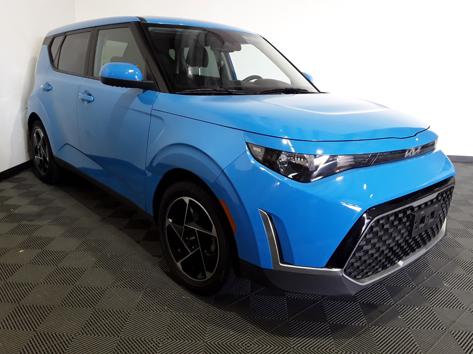 2023 Kia Soul EX IVT