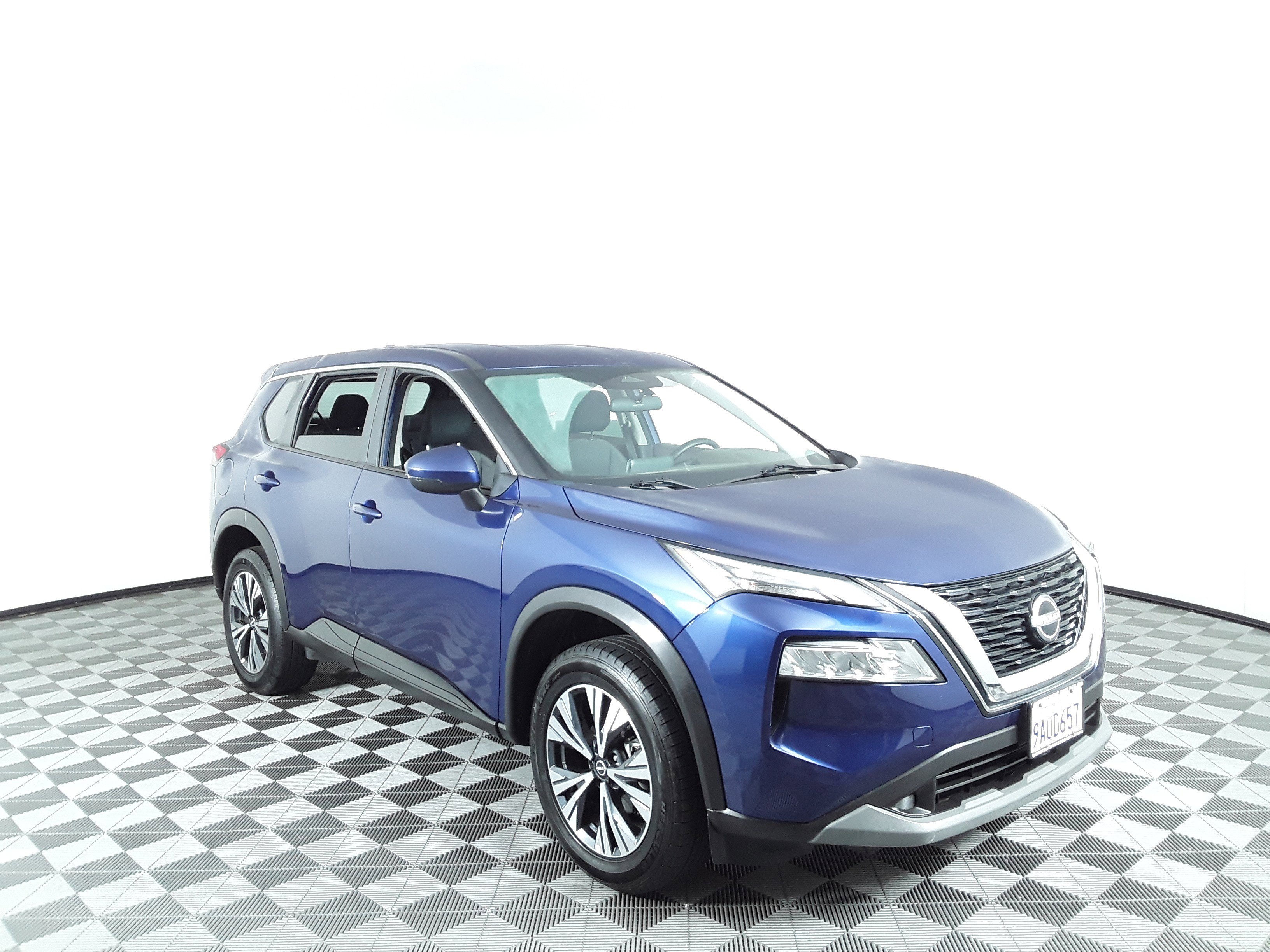 2022 Nissan Rogue AWD SV