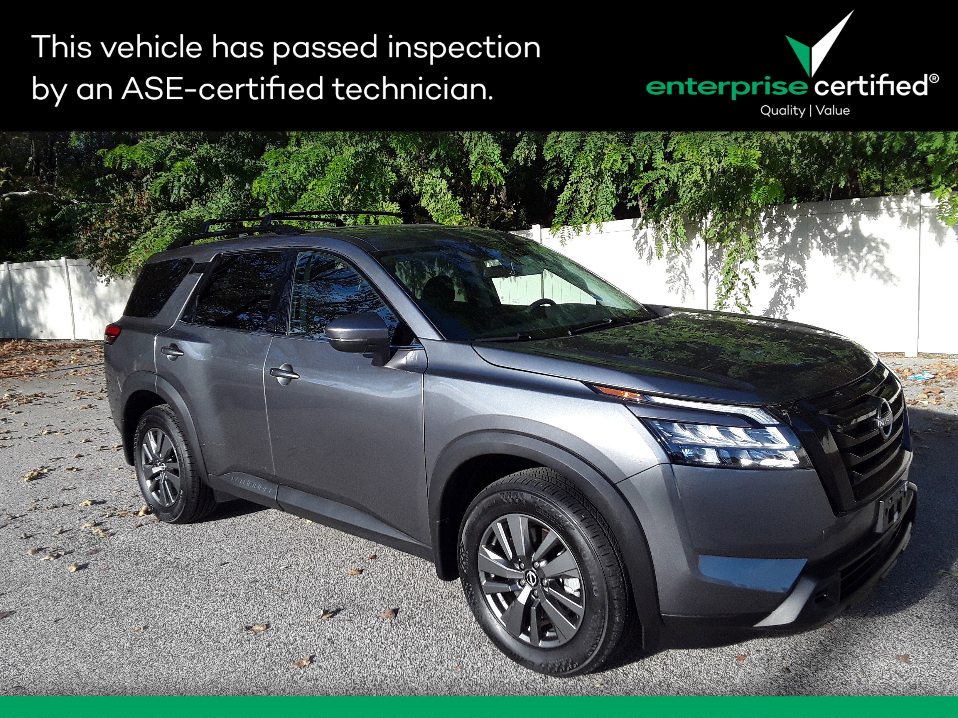 Used 2024 Nissan Pathfinder SV 4WD
