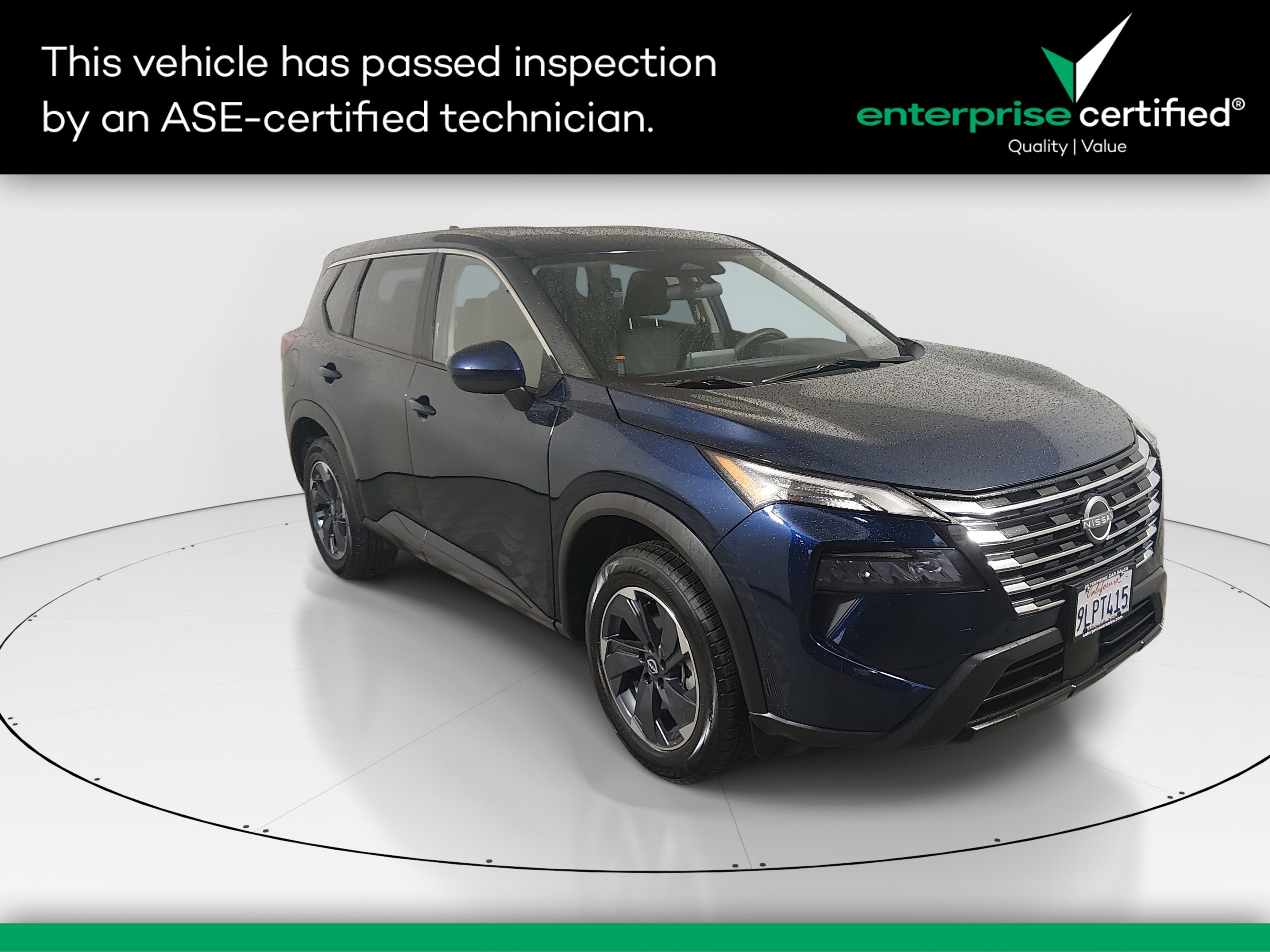 2024 Nissan Rogue SV's photo