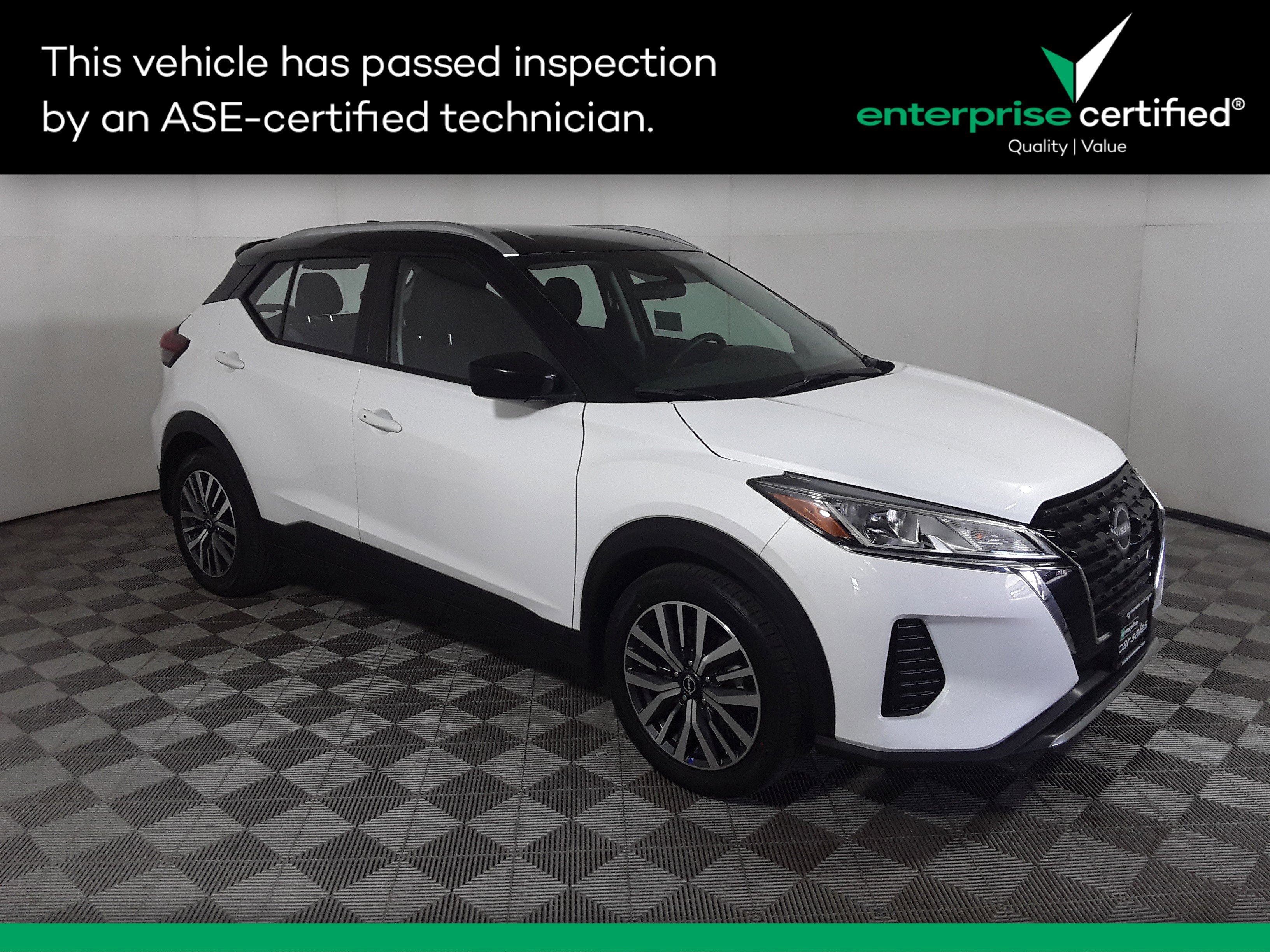 Used 2023 Nissan Kicks SV FWD