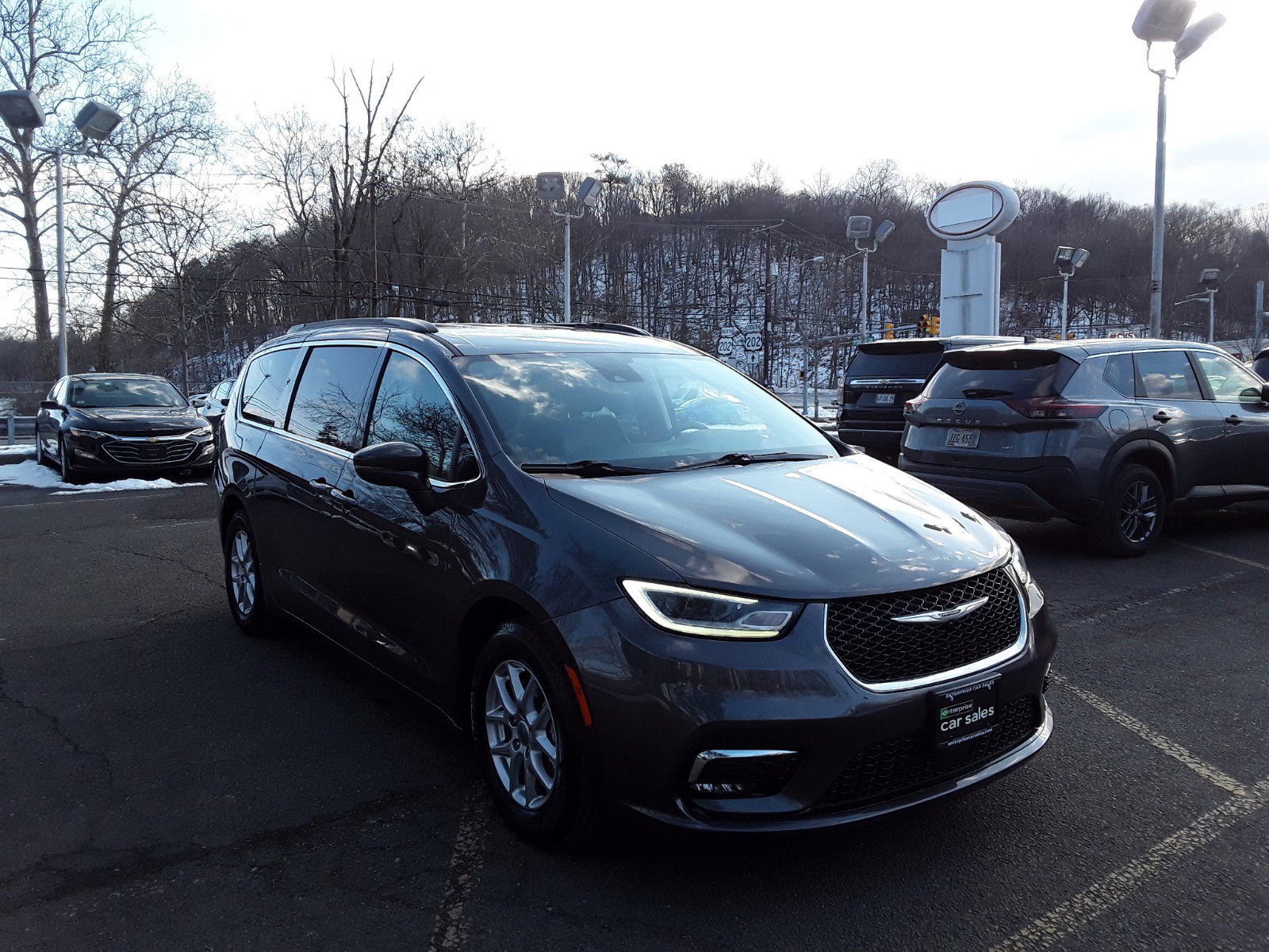 2022 Chrysler Pacifica Touring L FWD