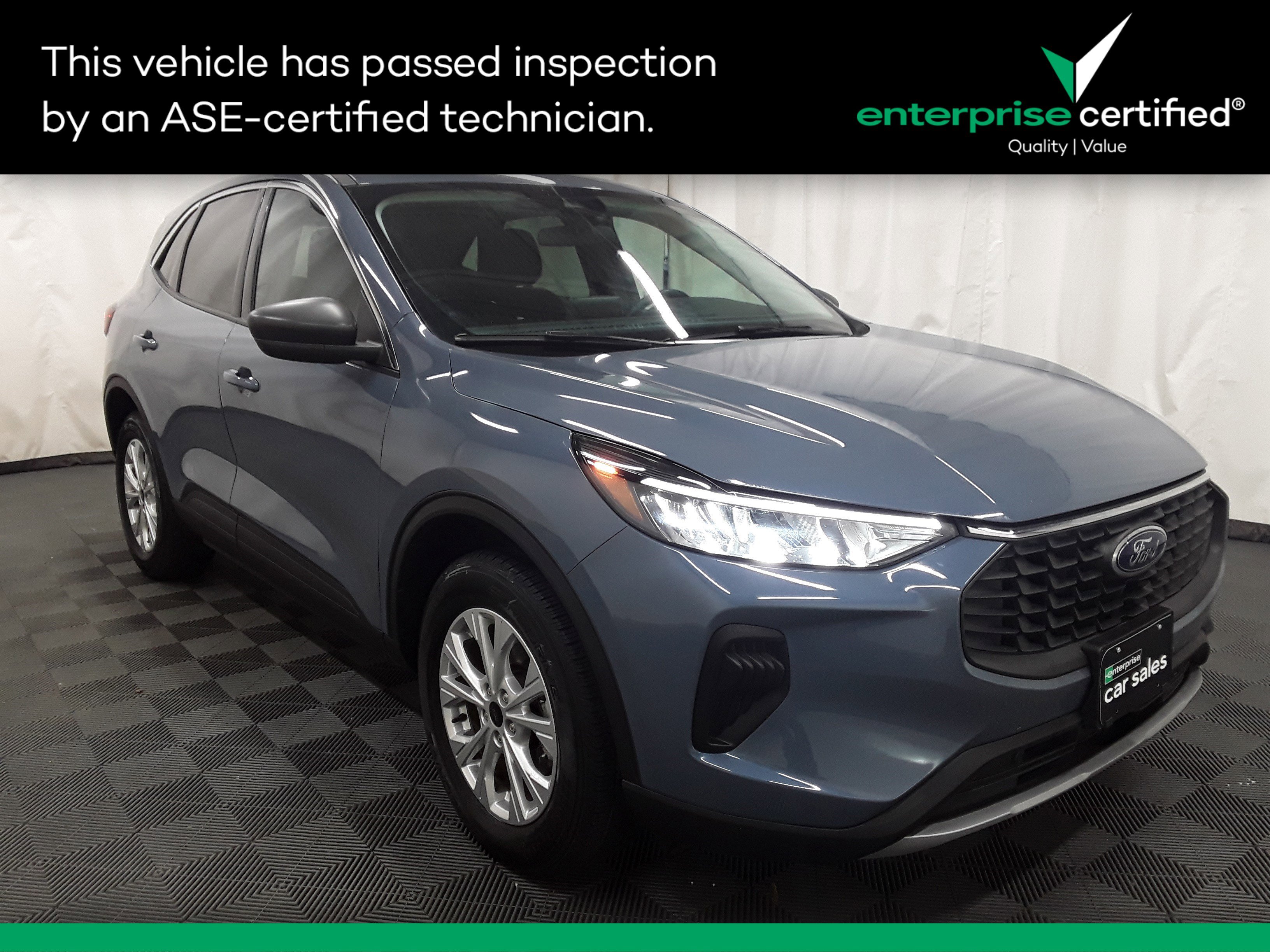 2024 Ford Escape Active's photo