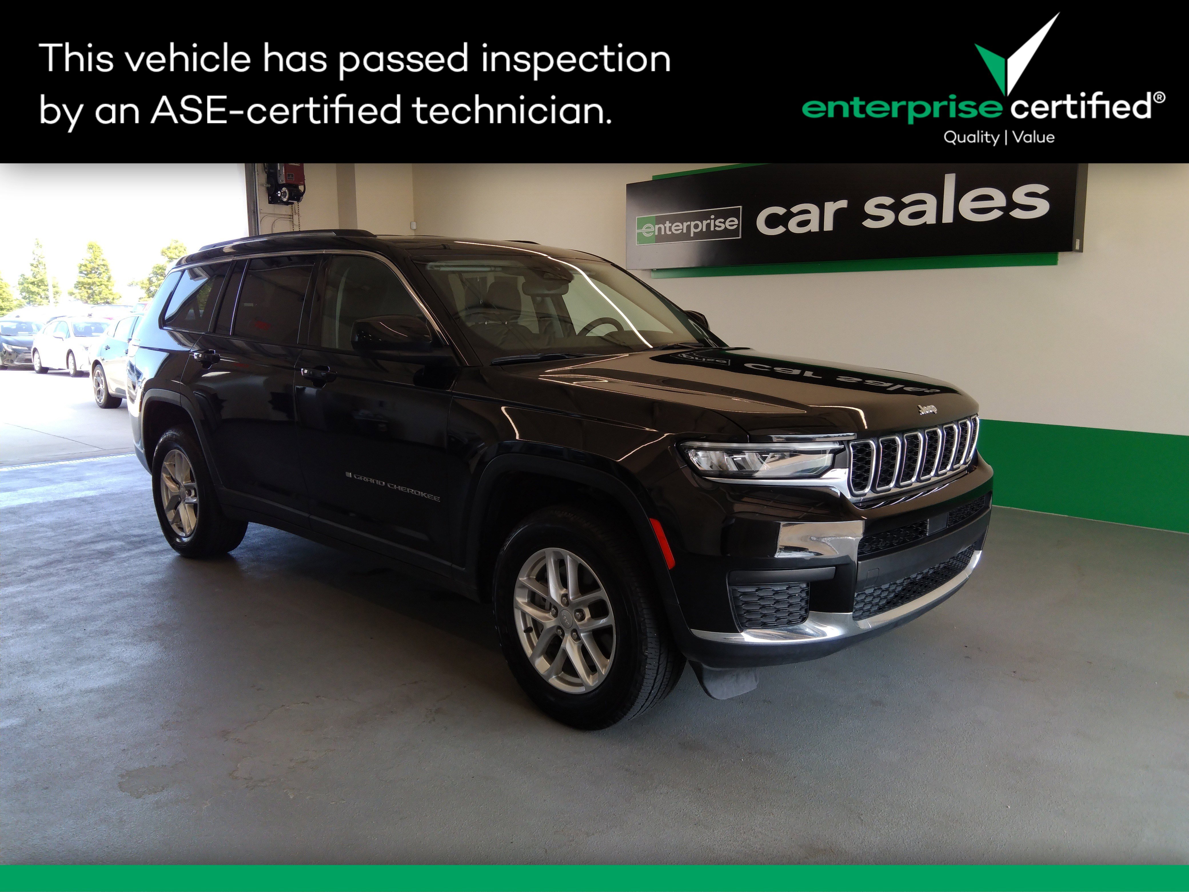 2023 Jeep Grand Cherokee L Laredo 4x2