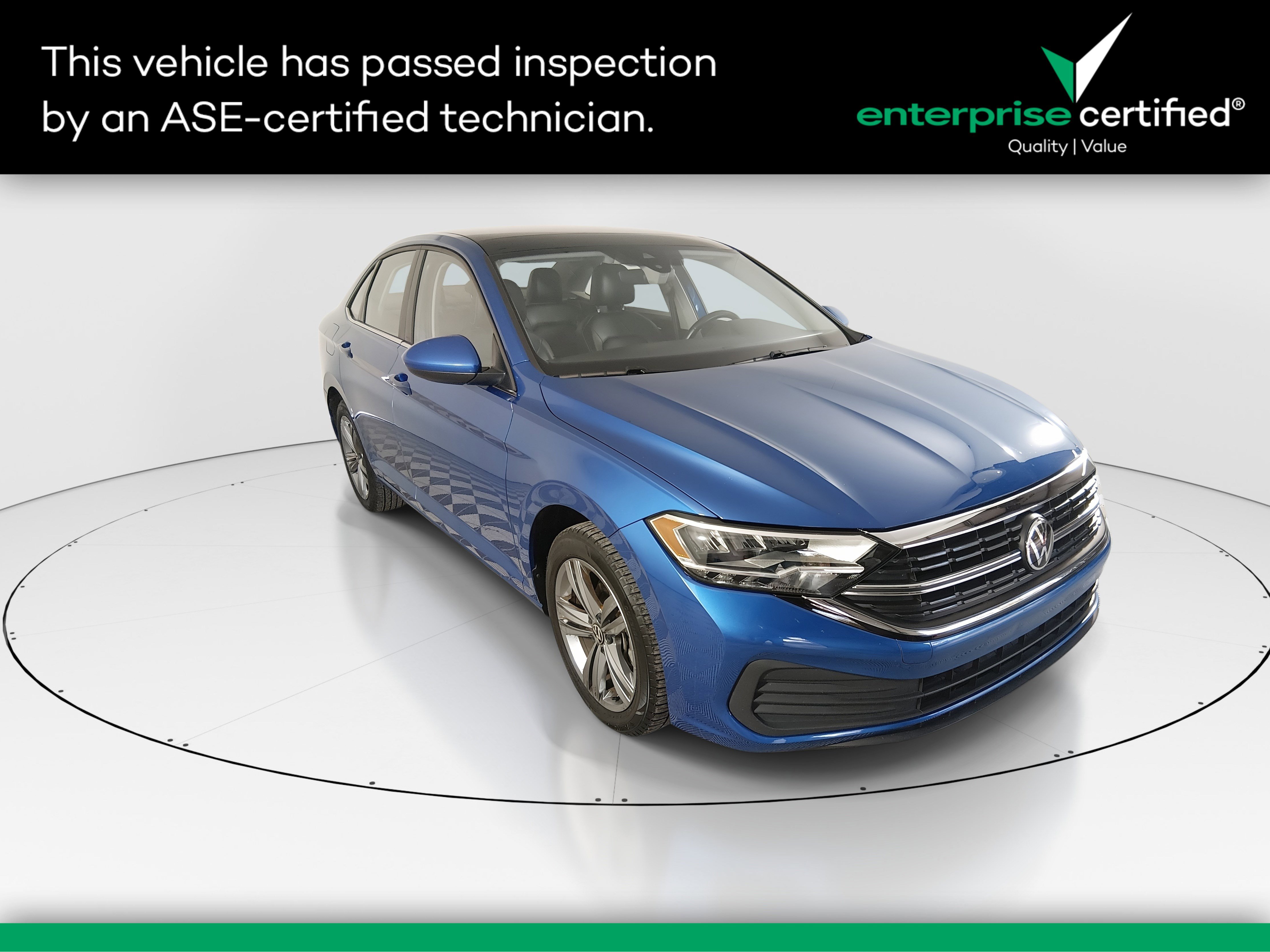 2024 Volkswagen Jetta SE's photo