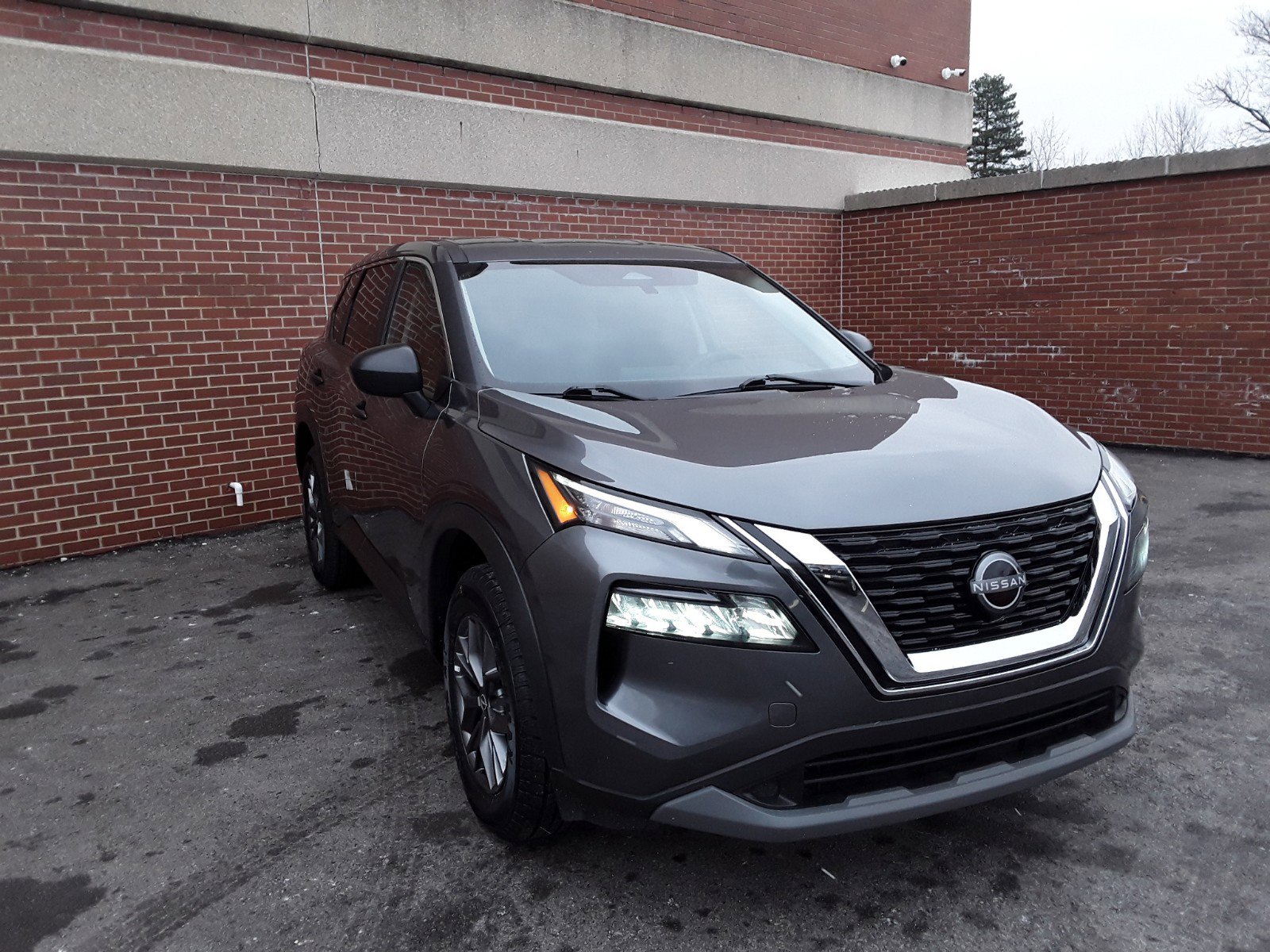 Used 2023 Nissan Rogue 