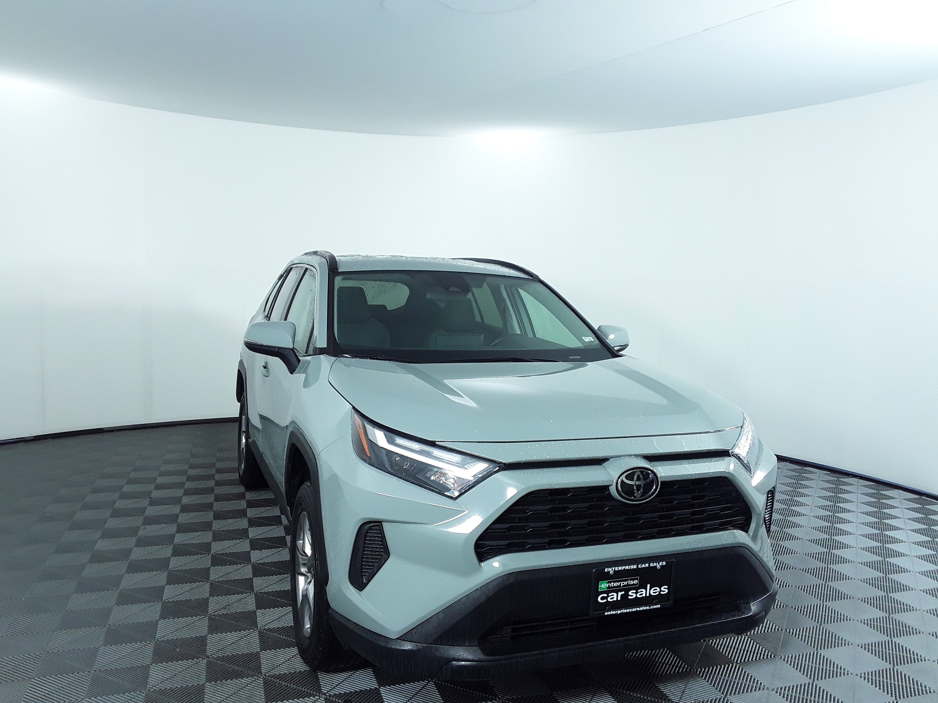 2023 Toyota RAV4 XLE FWD