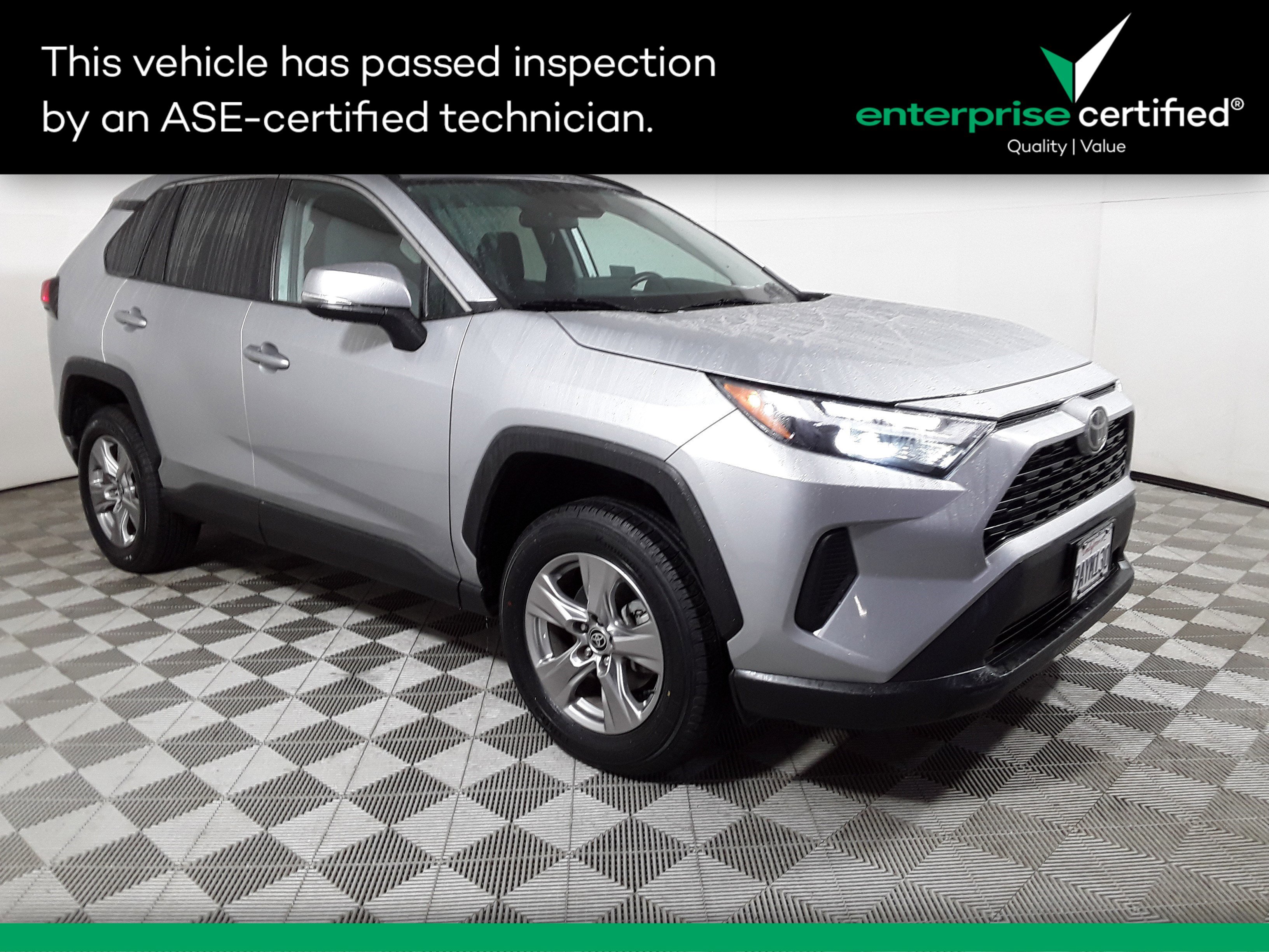 2022 Toyota RAV4 XLE FWD