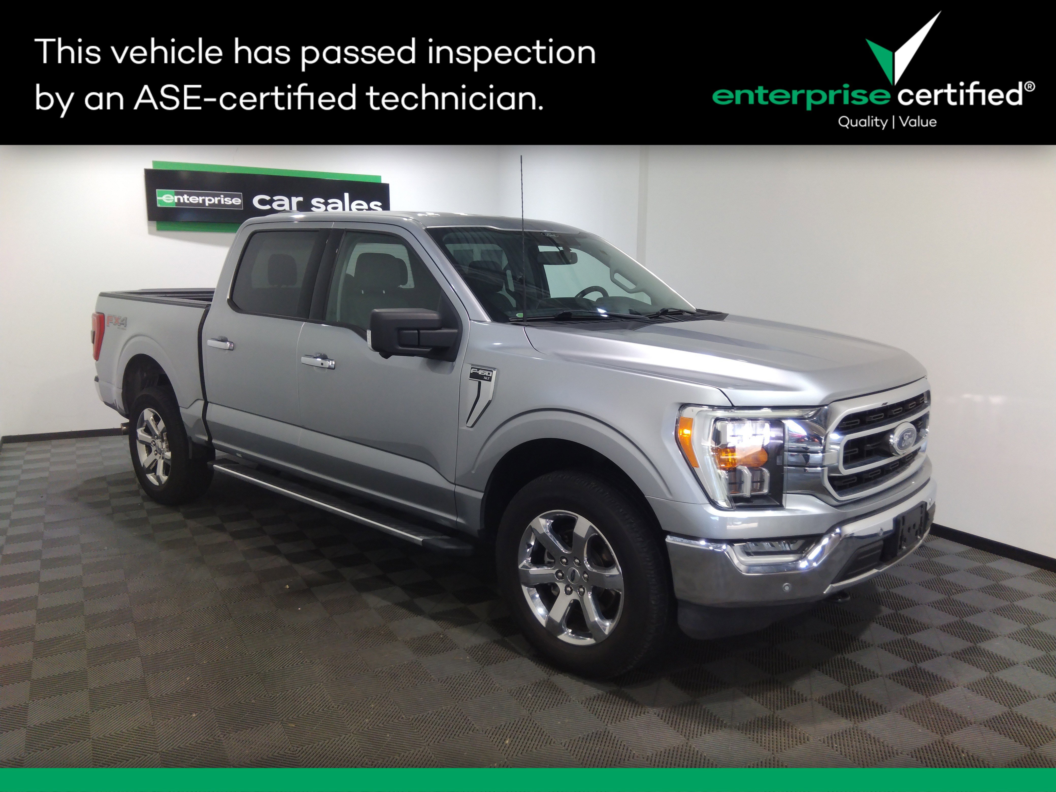 2022 Ford F-150 XL 4WD SuperCrew 5.5' Box