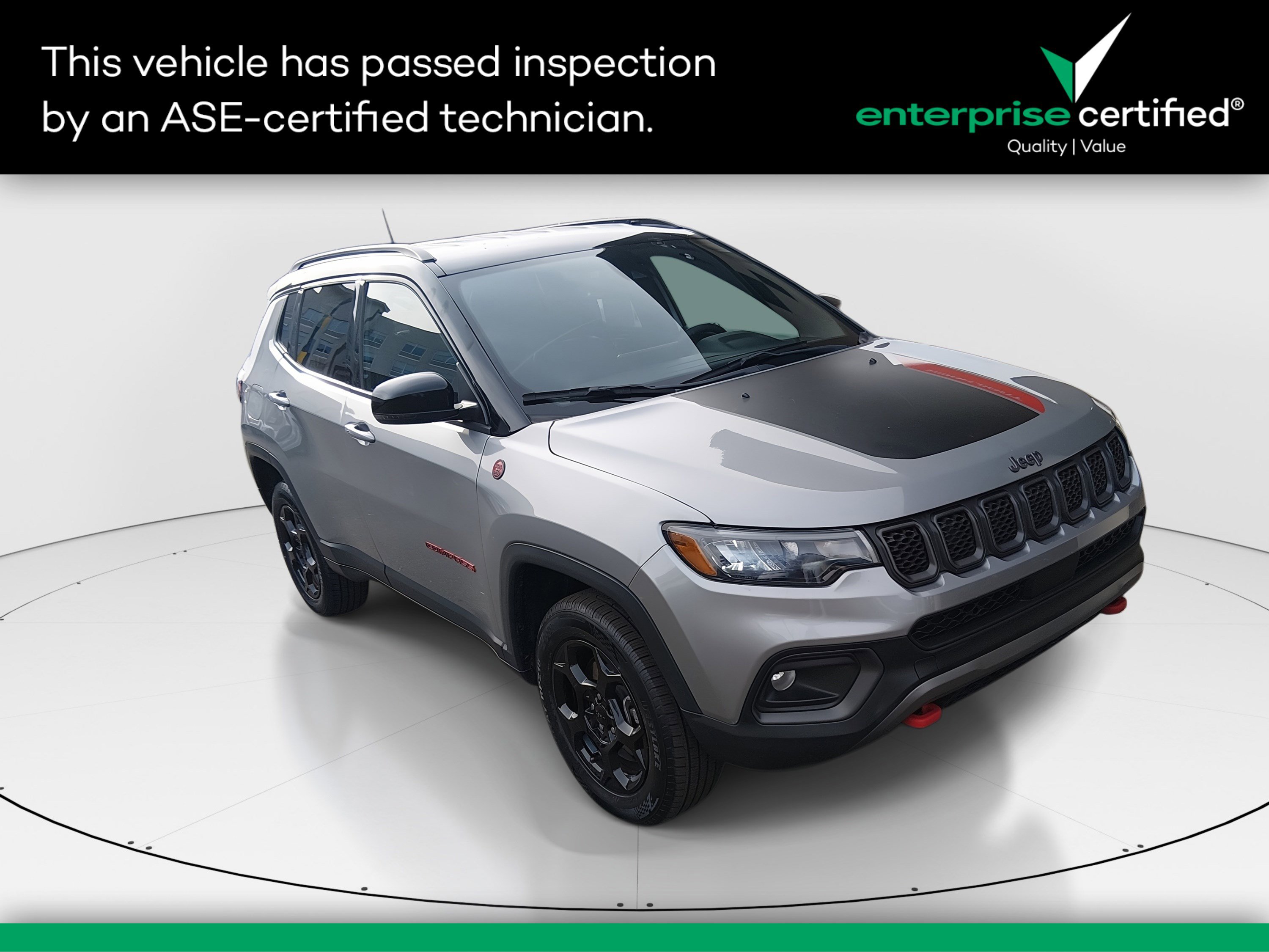 2023 Jeep Compass Trailhawk's photo