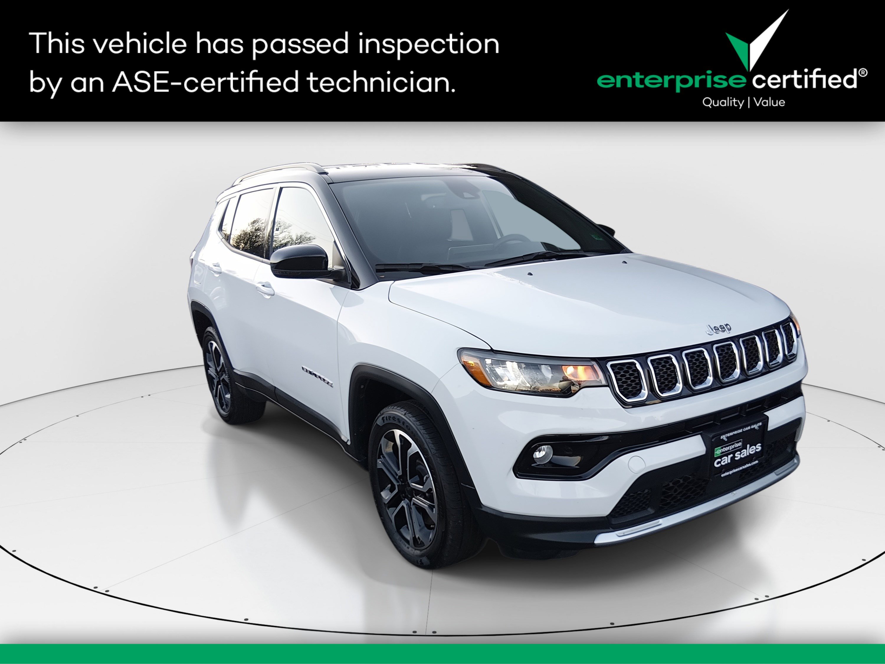 2023 Jeep Compass Limited's photo