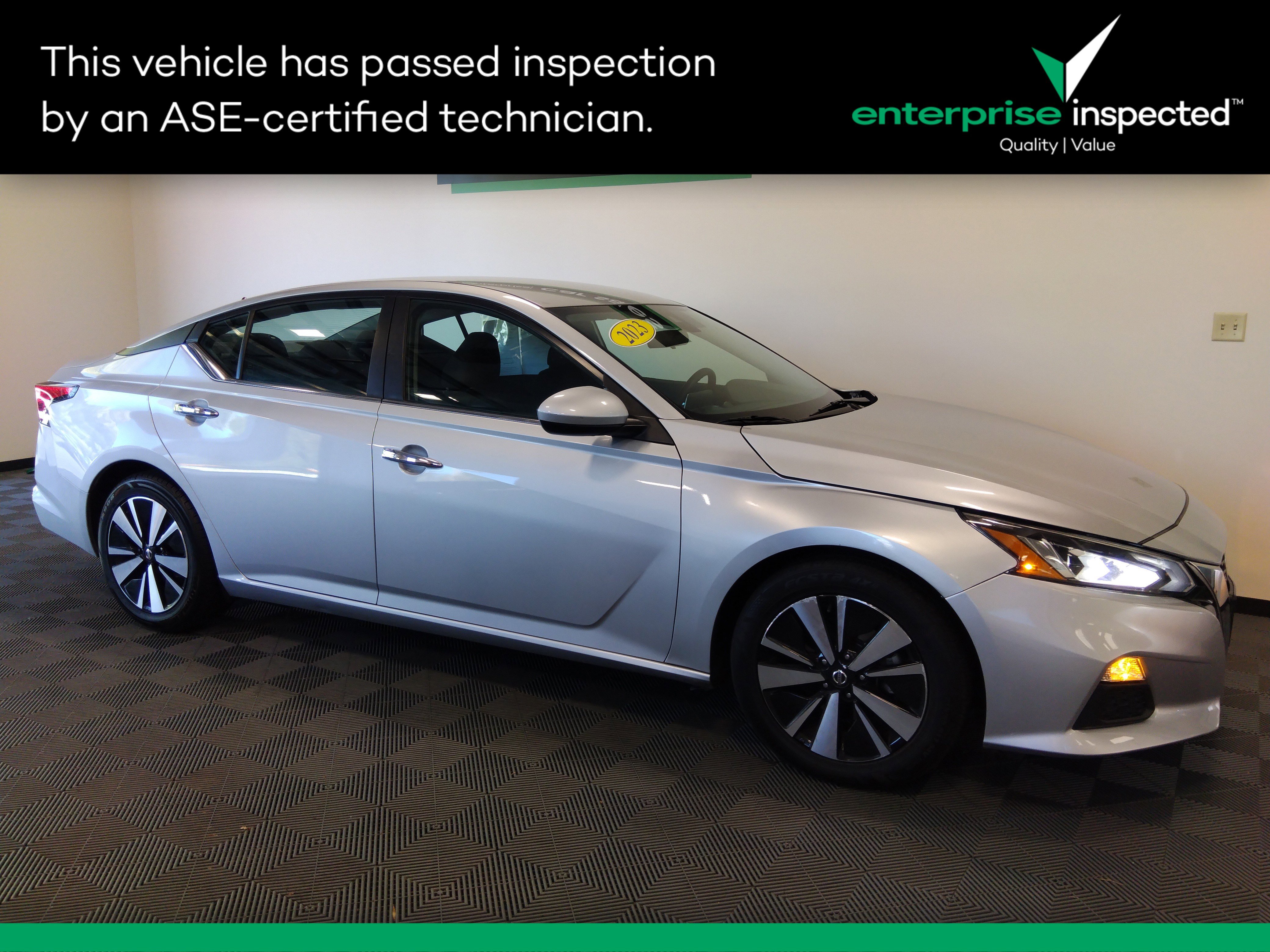 Used 2022 Nissan Altima 2.5 SV Sedan