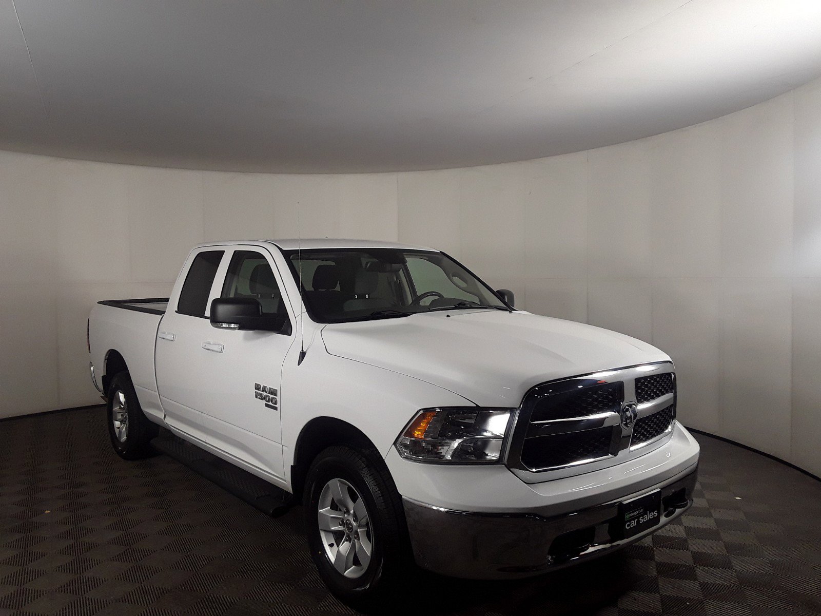 2022 Ram 1500 Classic SLT 4x4 Quad Cab 6'4