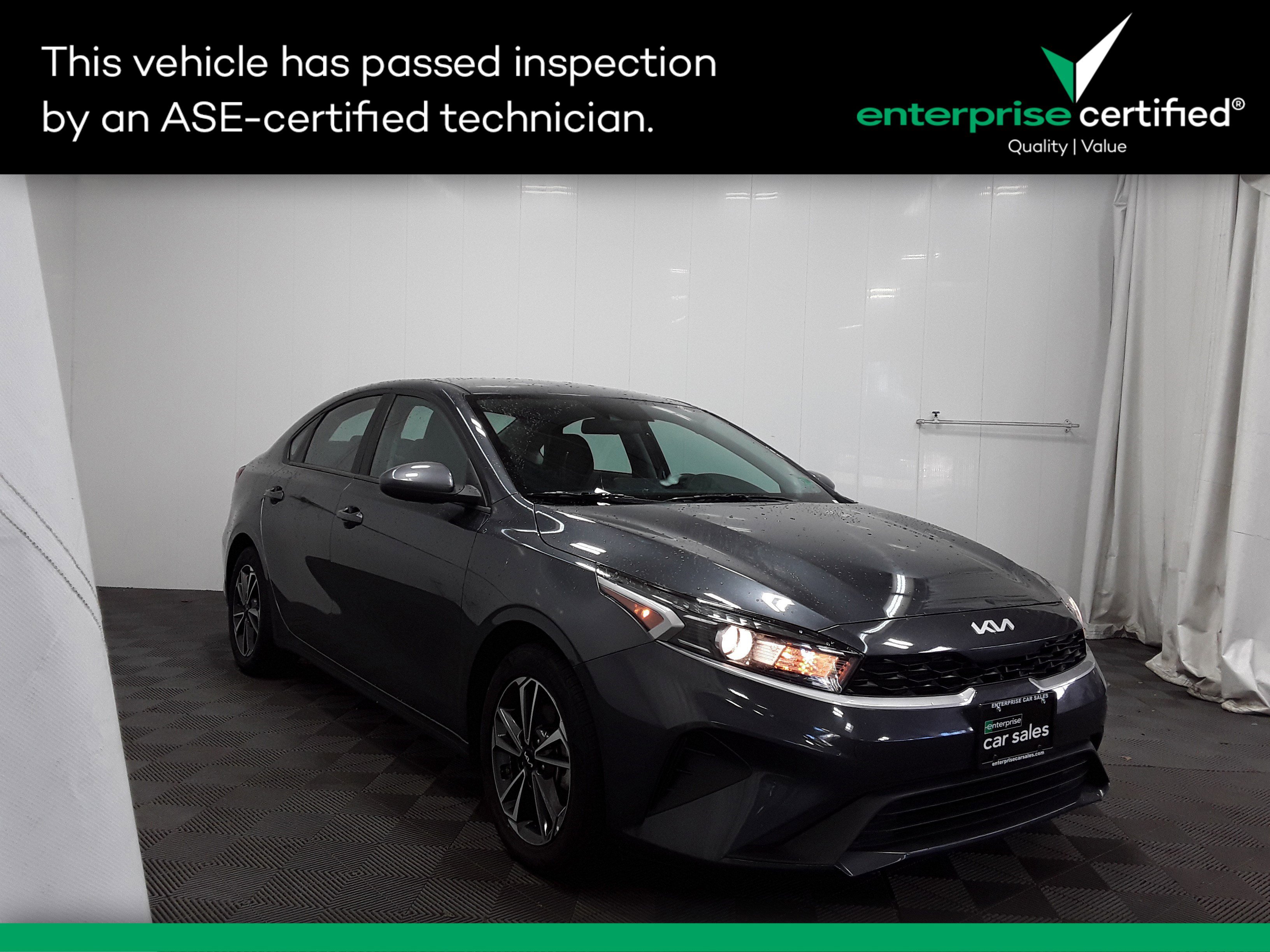 Used 2024 Kia Forte LXS IVT