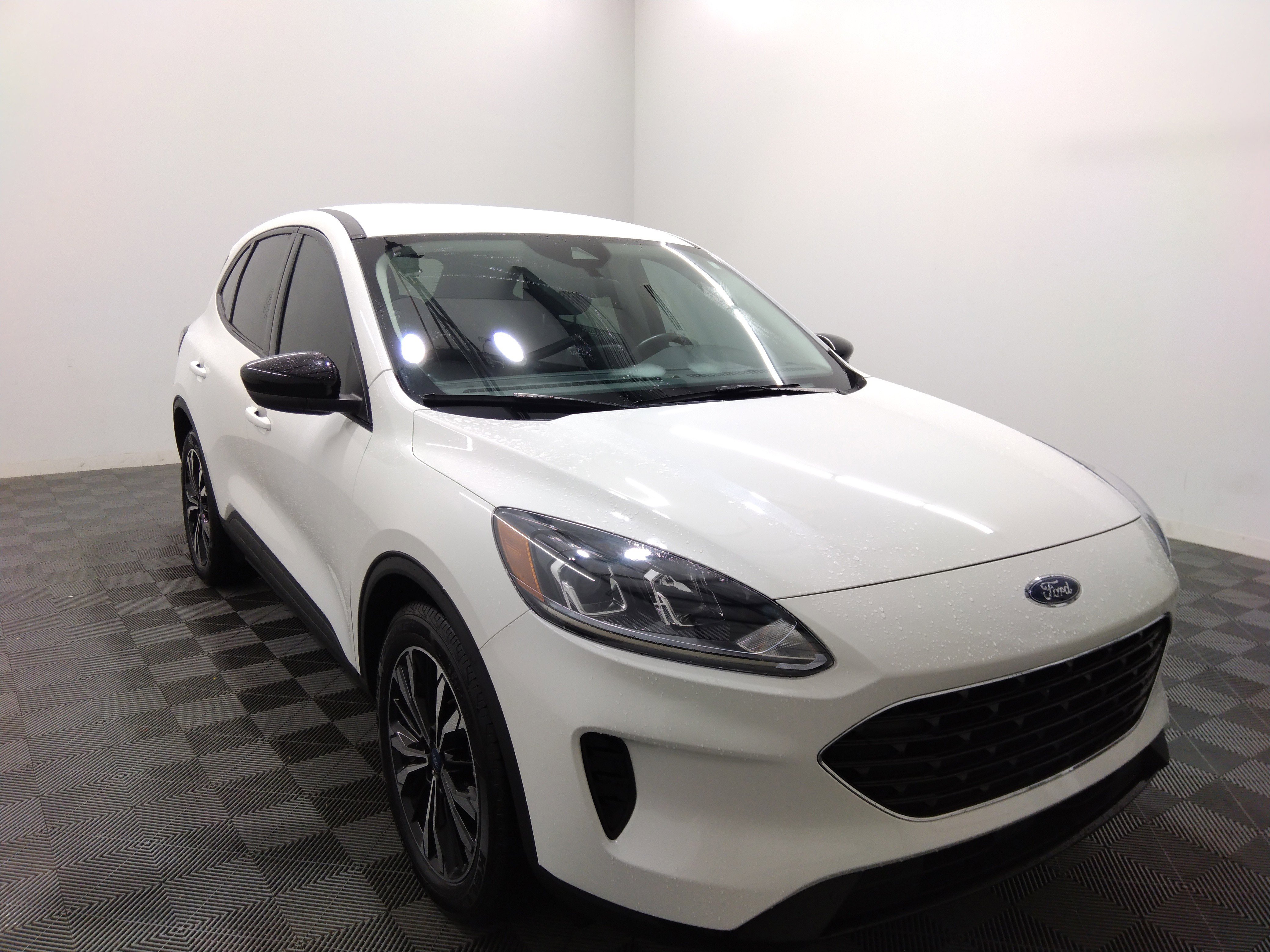 2022 Ford Escape SE FWD