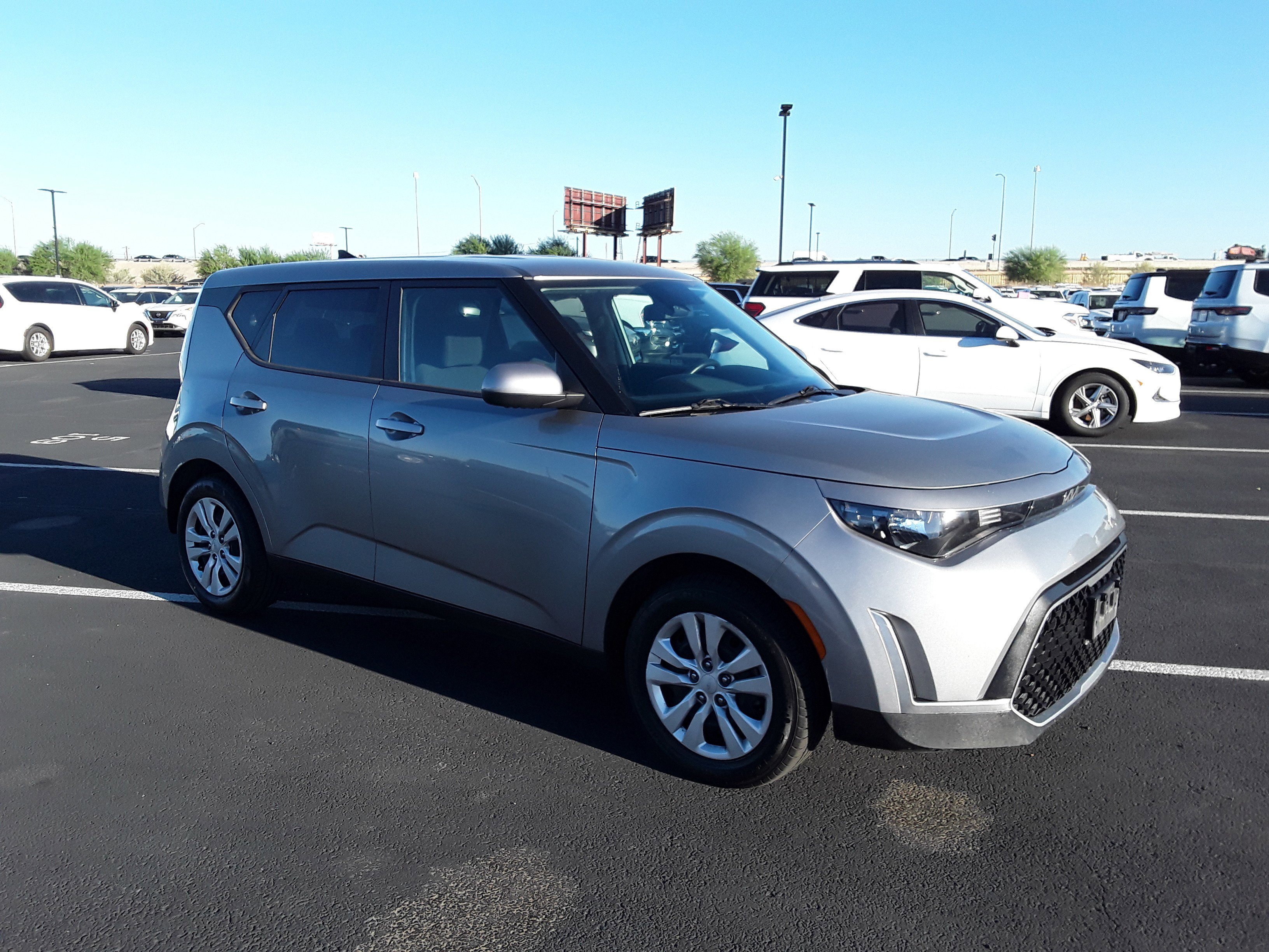 Used 2023 Kia Soul LX IVT