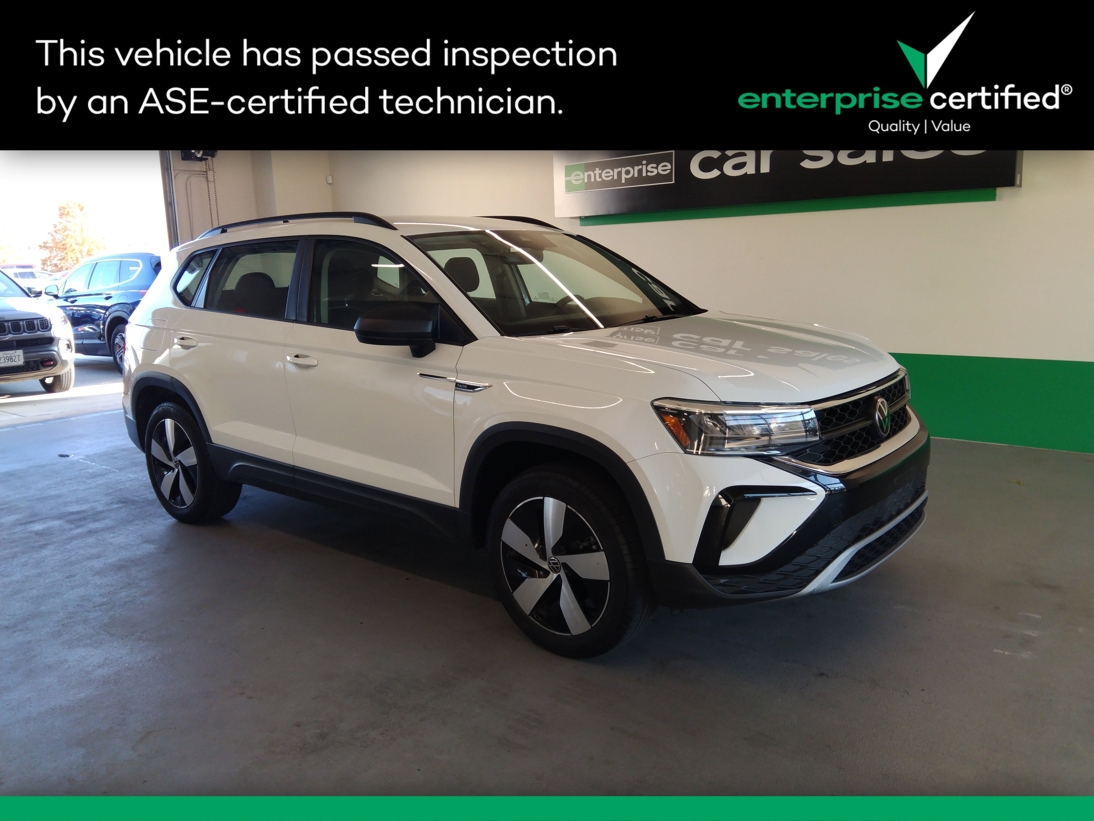 2024 Volkswagen Taos S's photo