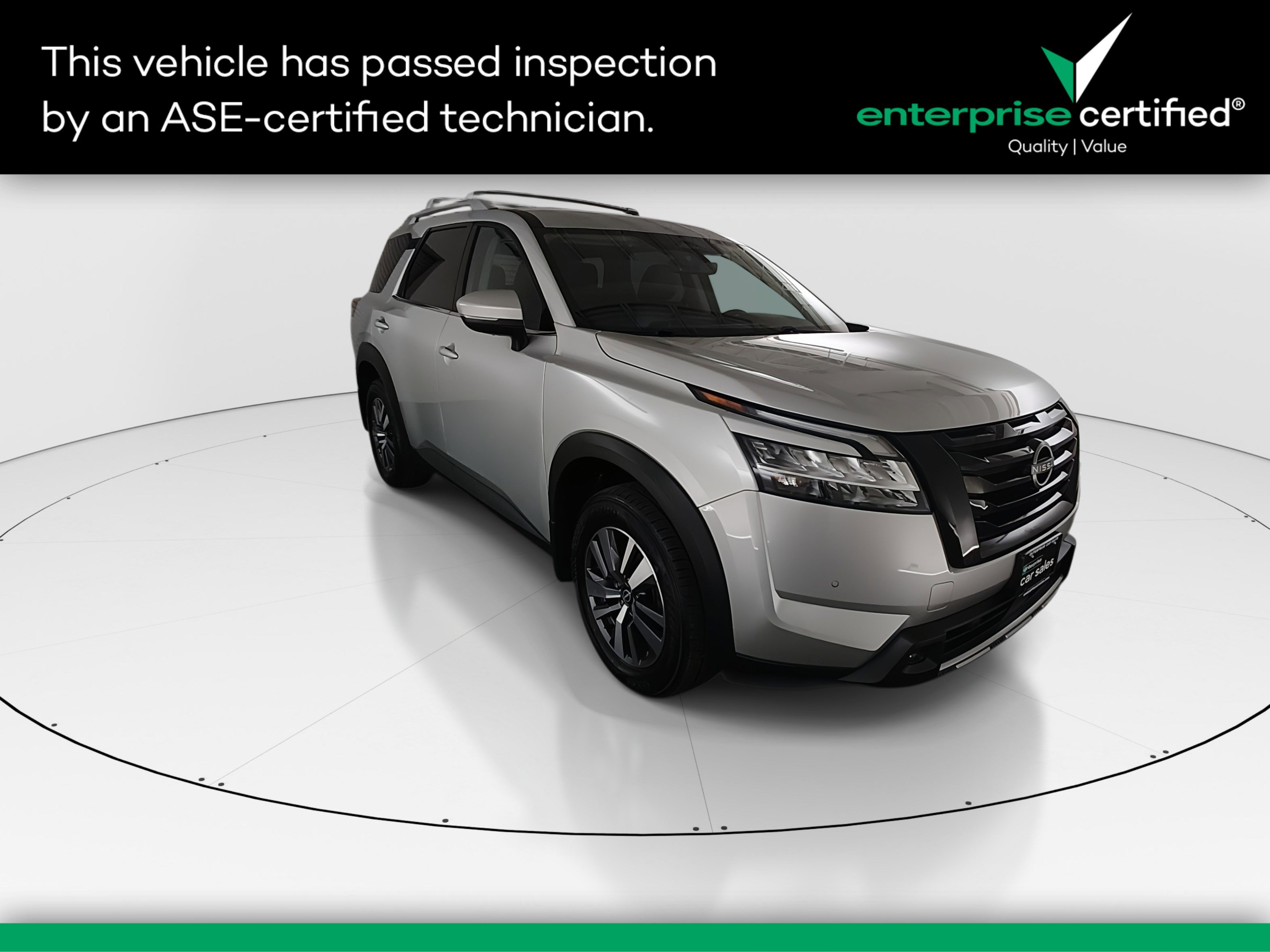 Used 2023 Nissan Pathfinder SL 4WD