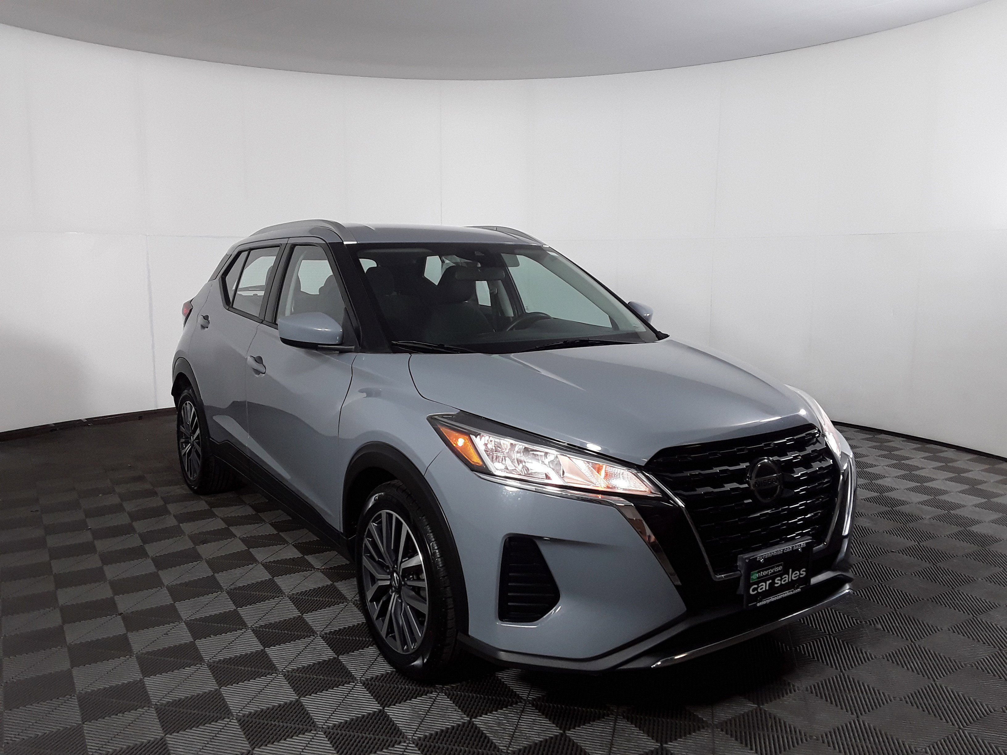 Used 2021 Nissan Kicks SV FWD
