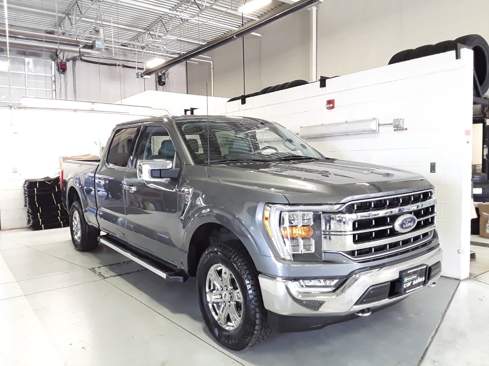 2023 Ford F-150 LARIAT 4WD SuperCrew 6.5' Box