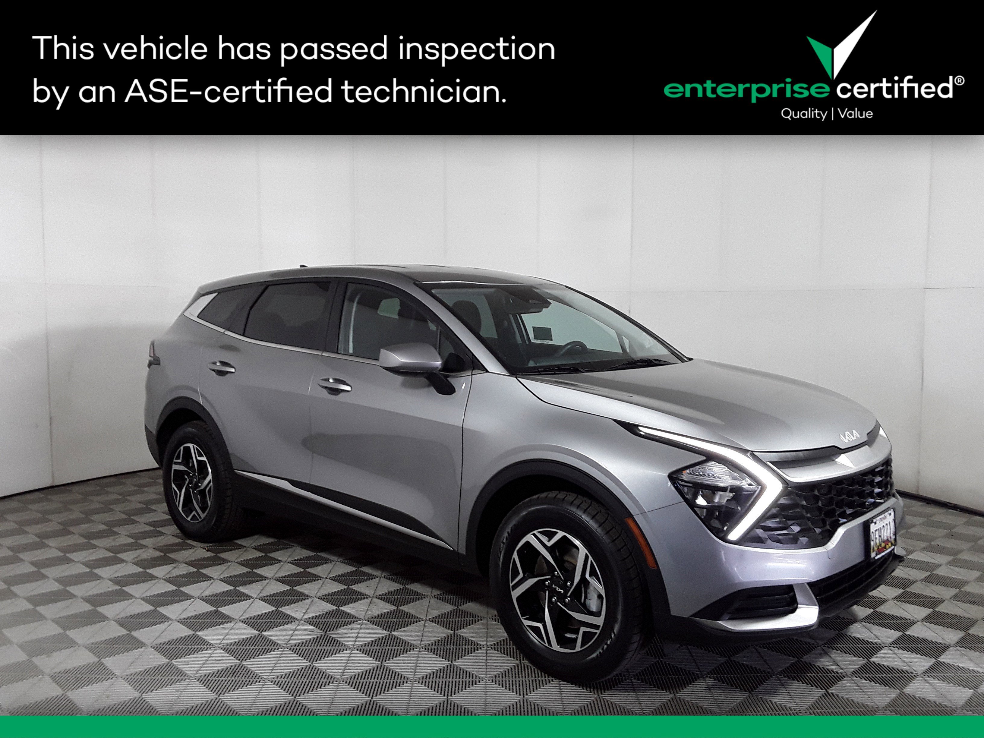 Used 2023 Kia Sportage LX AWD
