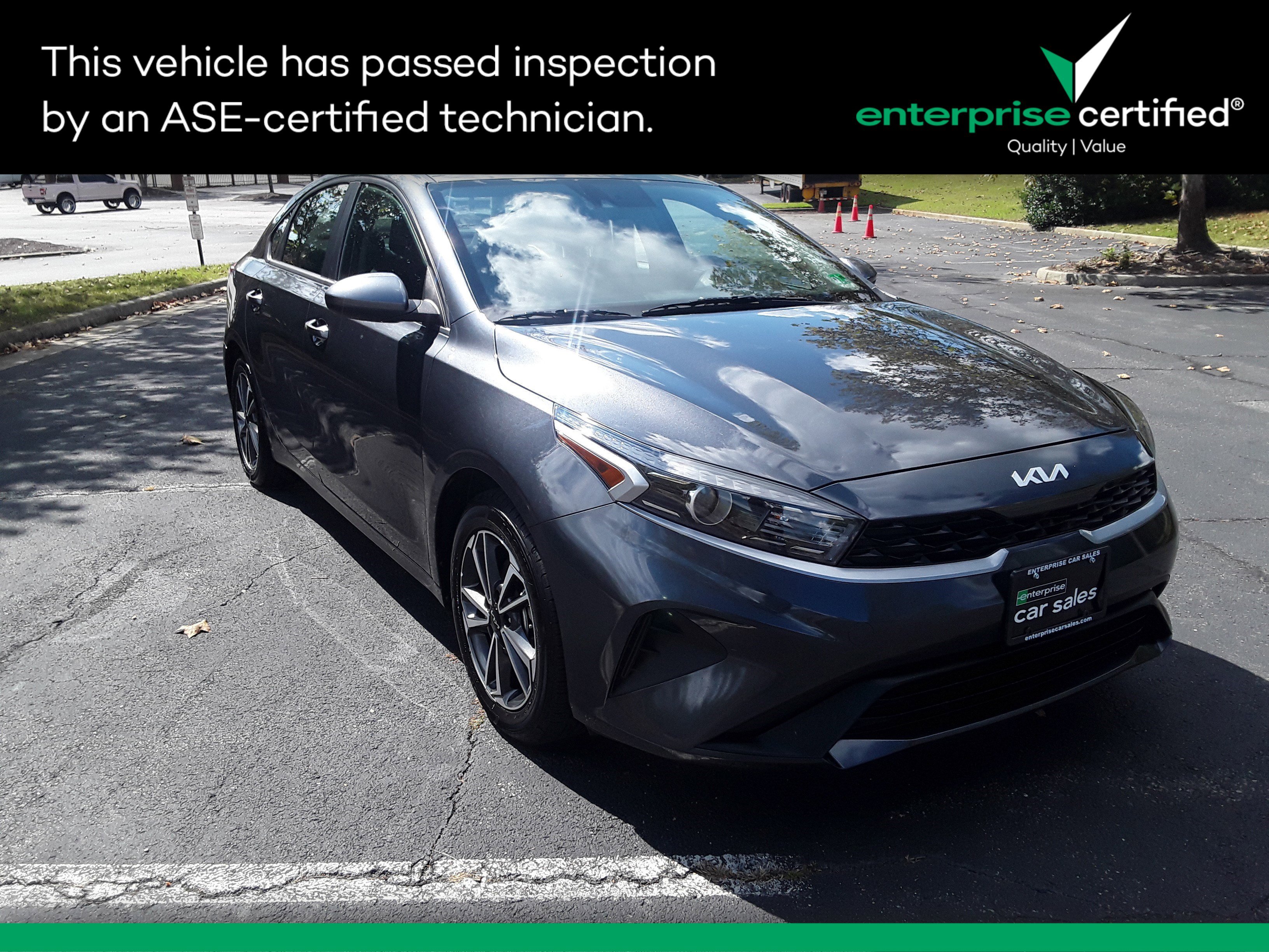 Used 2023 Kia Forte LXS IVT