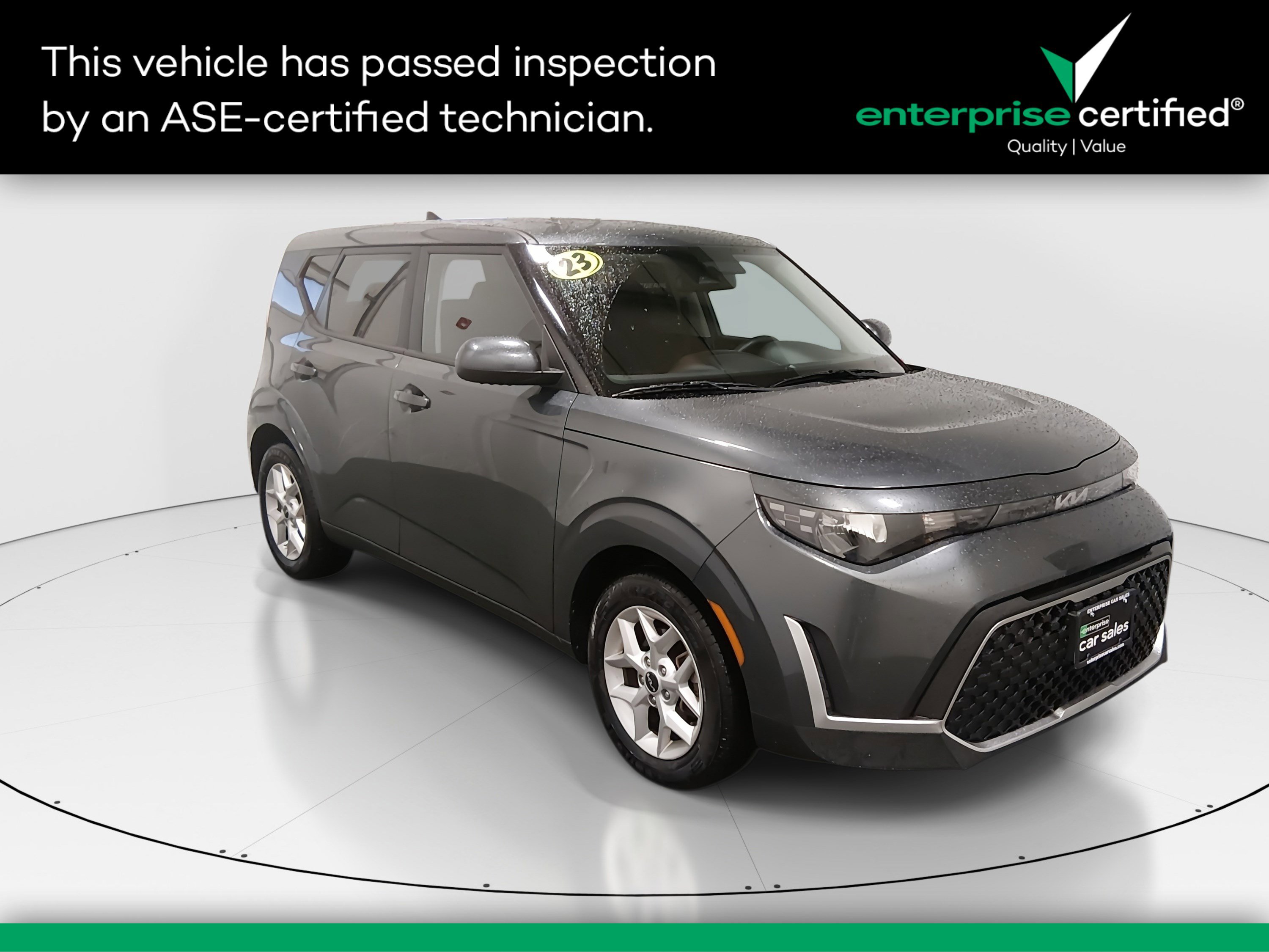 2023 Kia Soul LX's photo