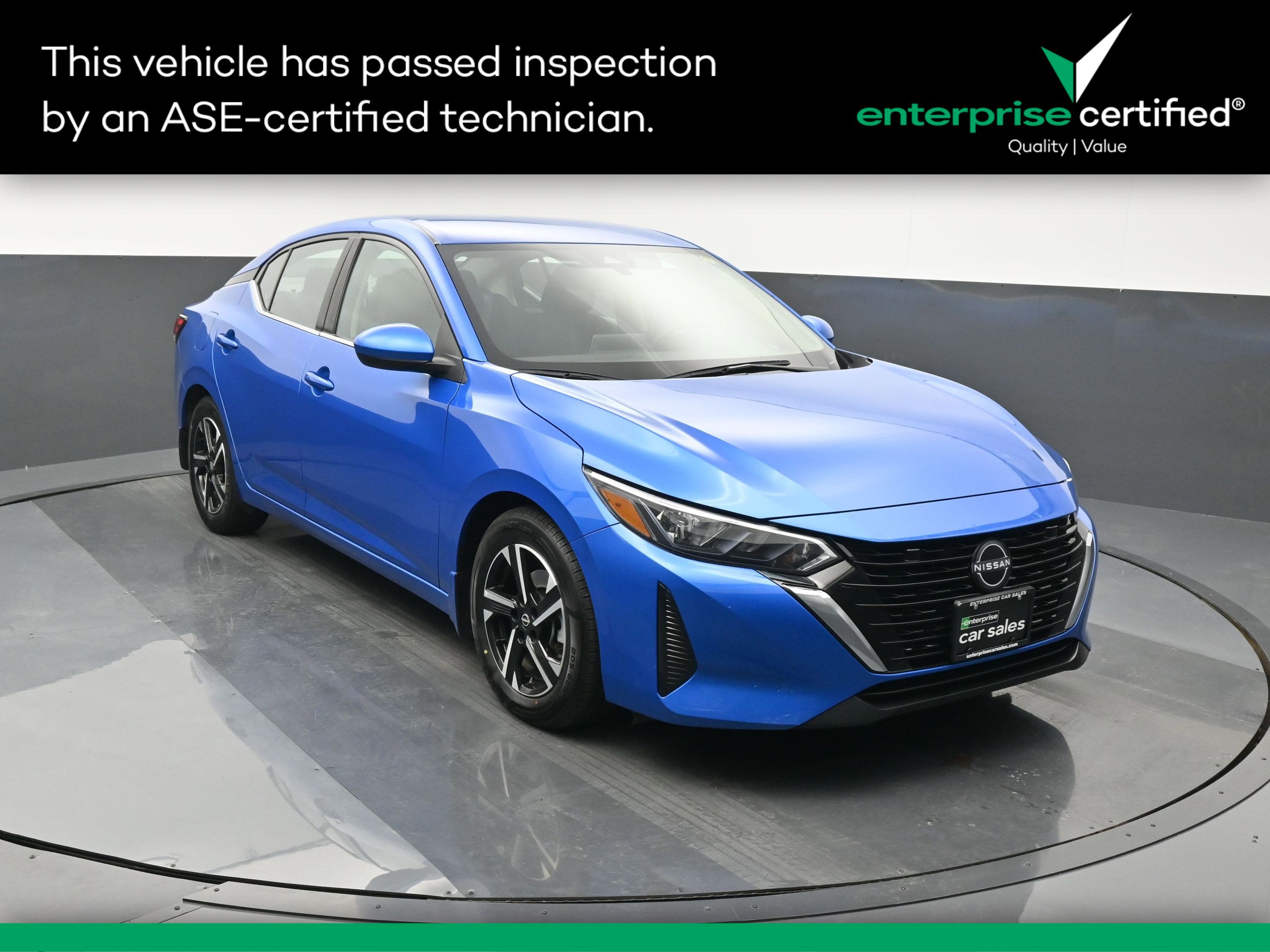 2024 Nissan Sentra SV's photo