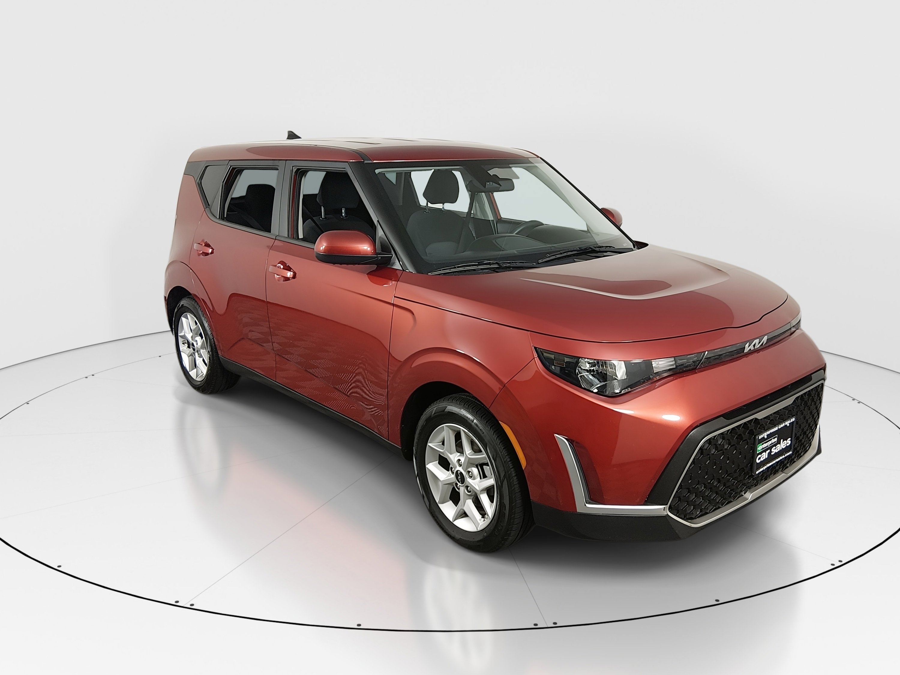 2024 Kia Soul LX's photo