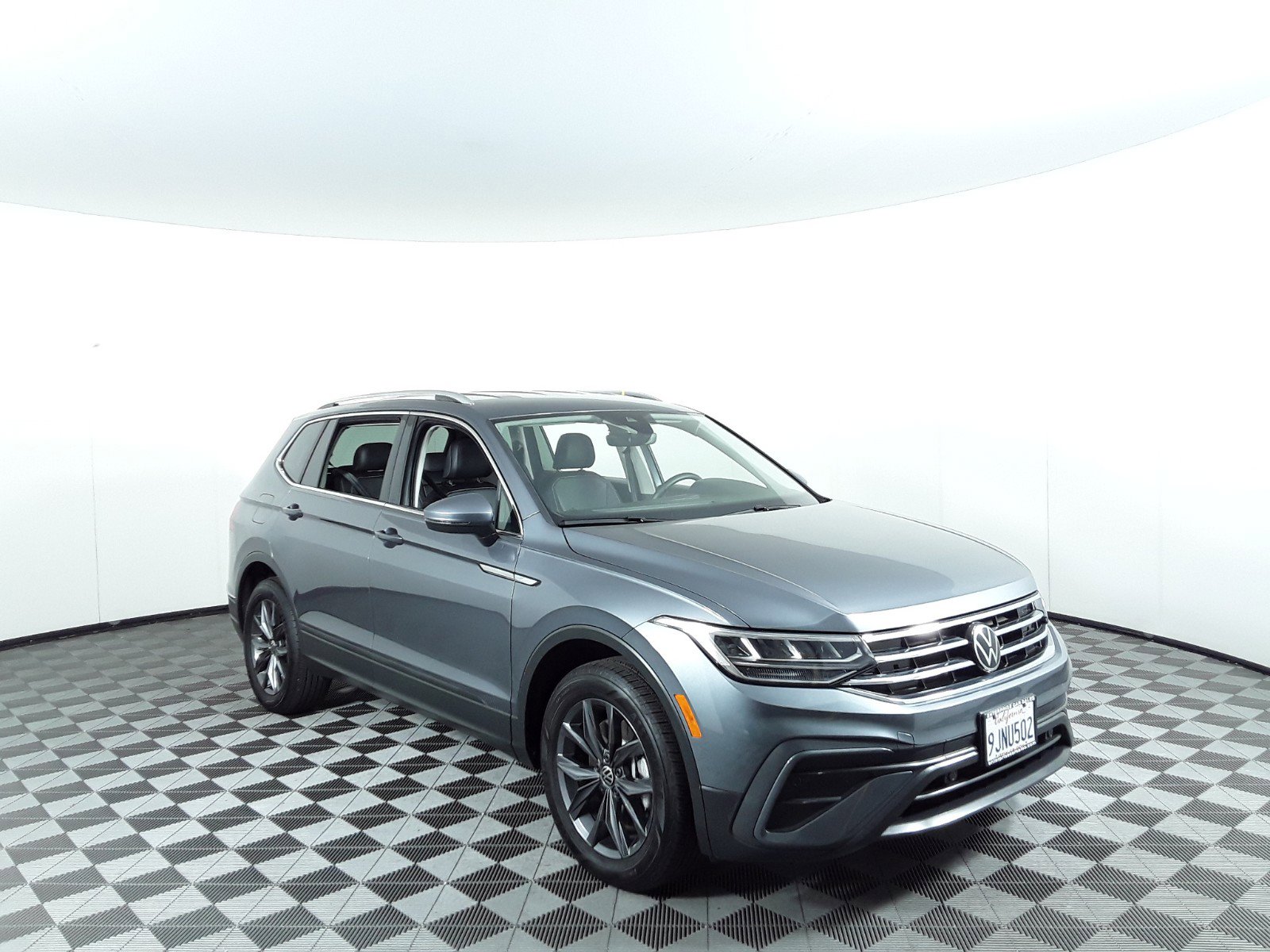 2024 Volkswagen Tiguan SE 2.0T FWD