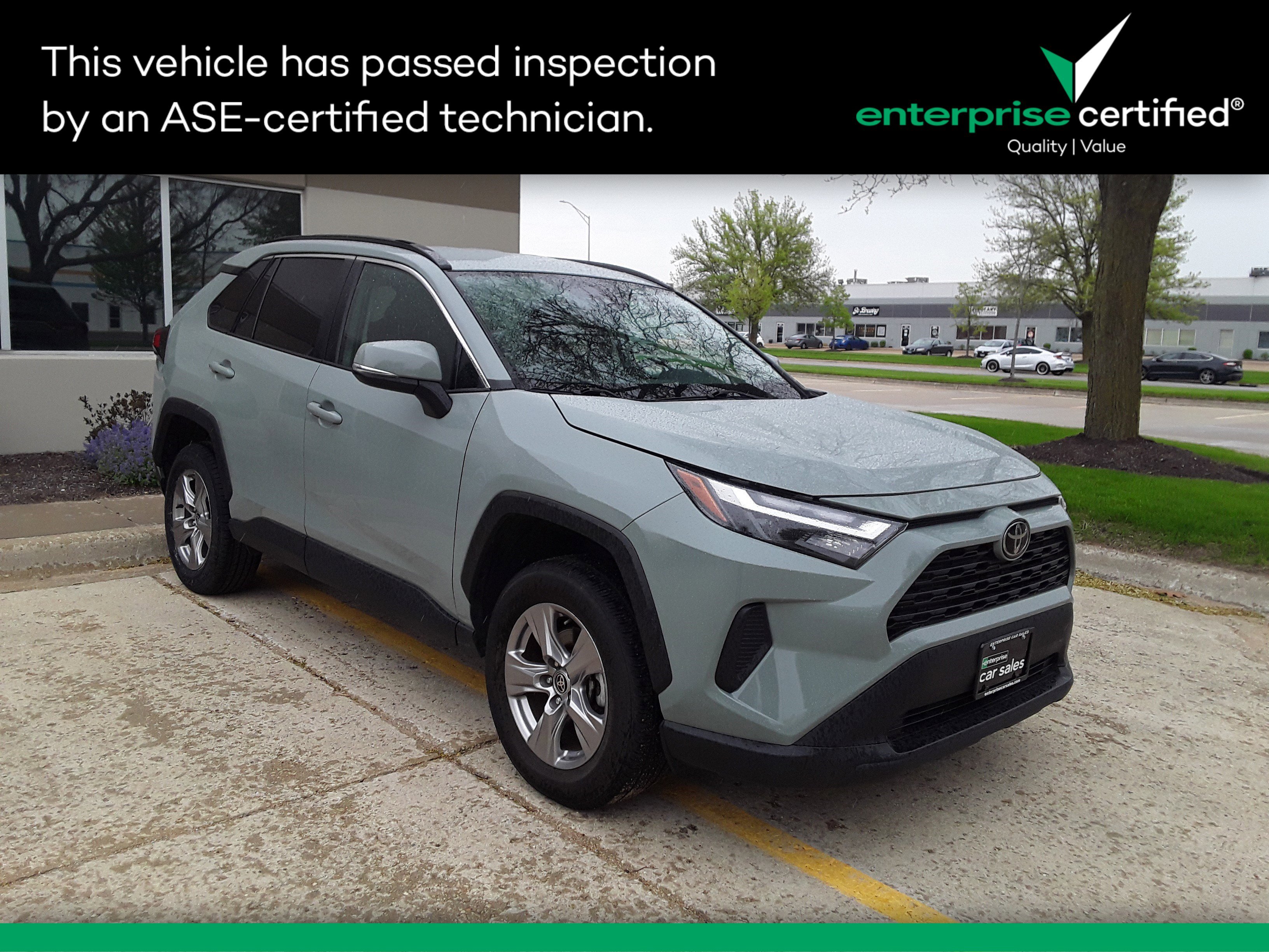2022 Toyota RAV4 XLE AWD