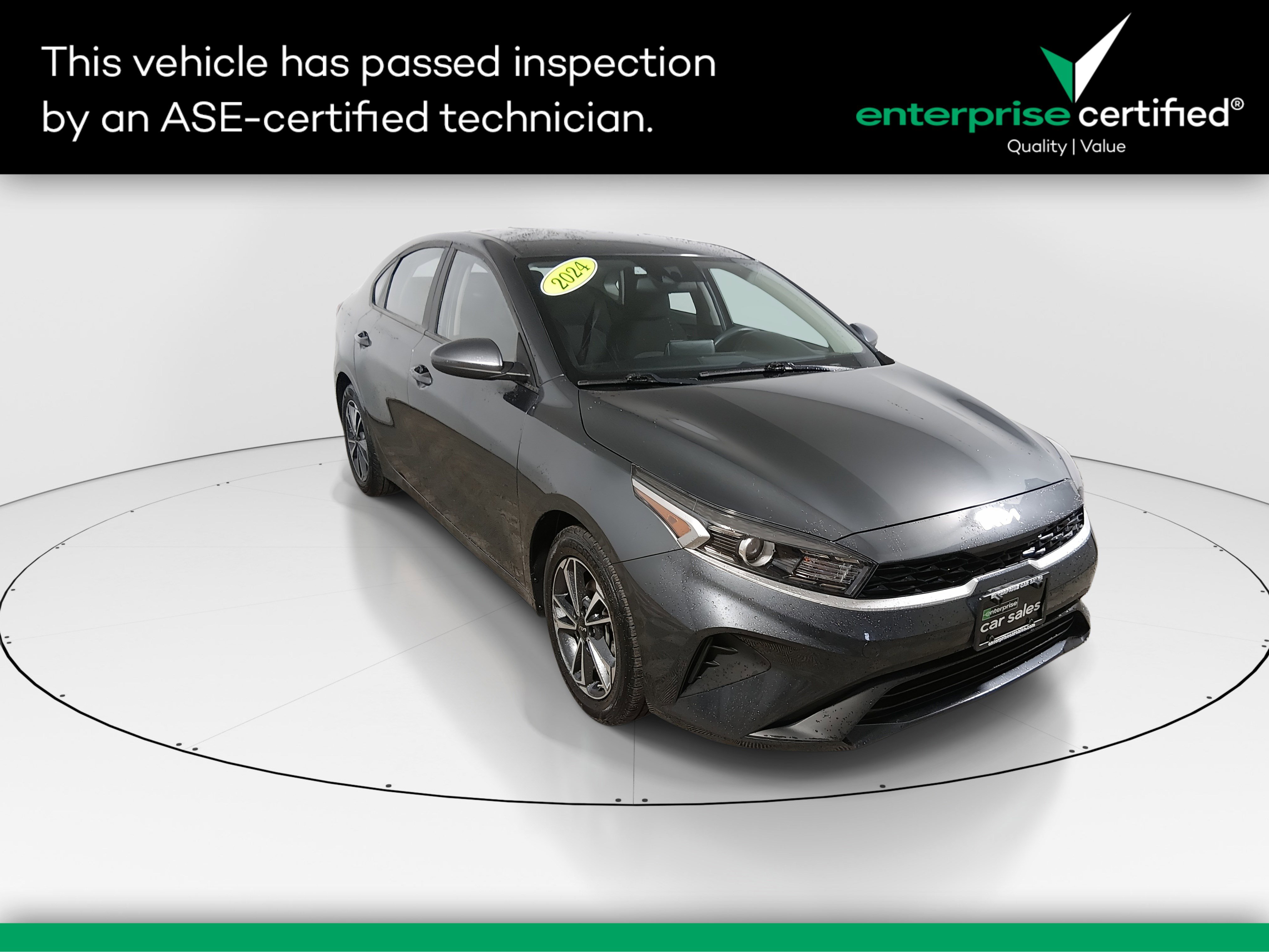 Used 2024 Kia Forte LXS IVT